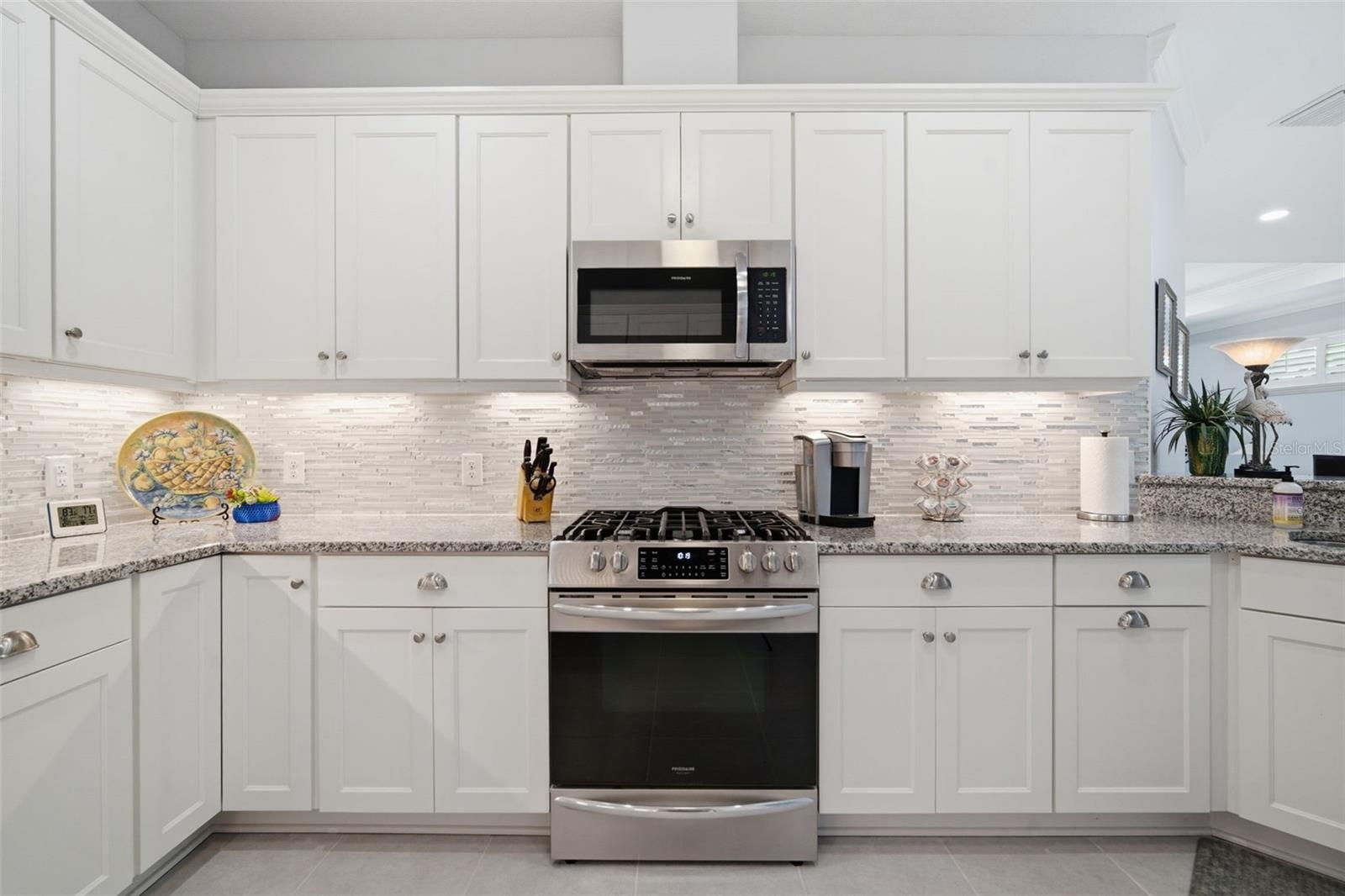 8111 PINE CREST ST, SEMINOLE, FL, 33777