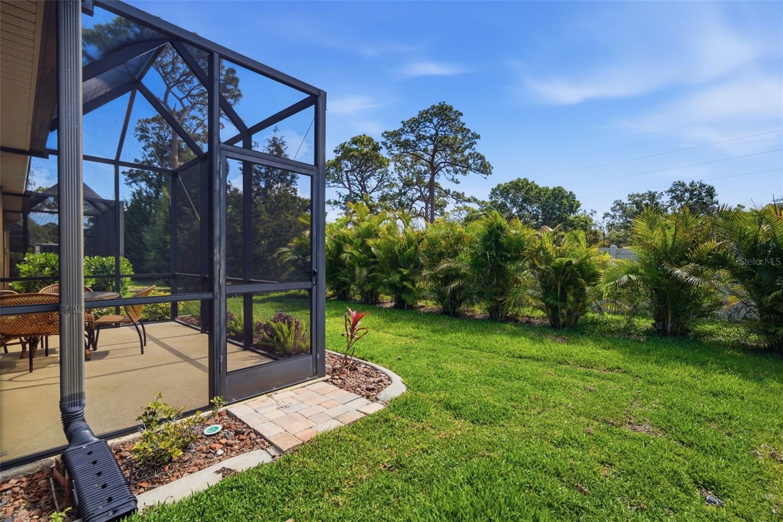 8111 PINE CREST ST, SEMINOLE, FL, 33777