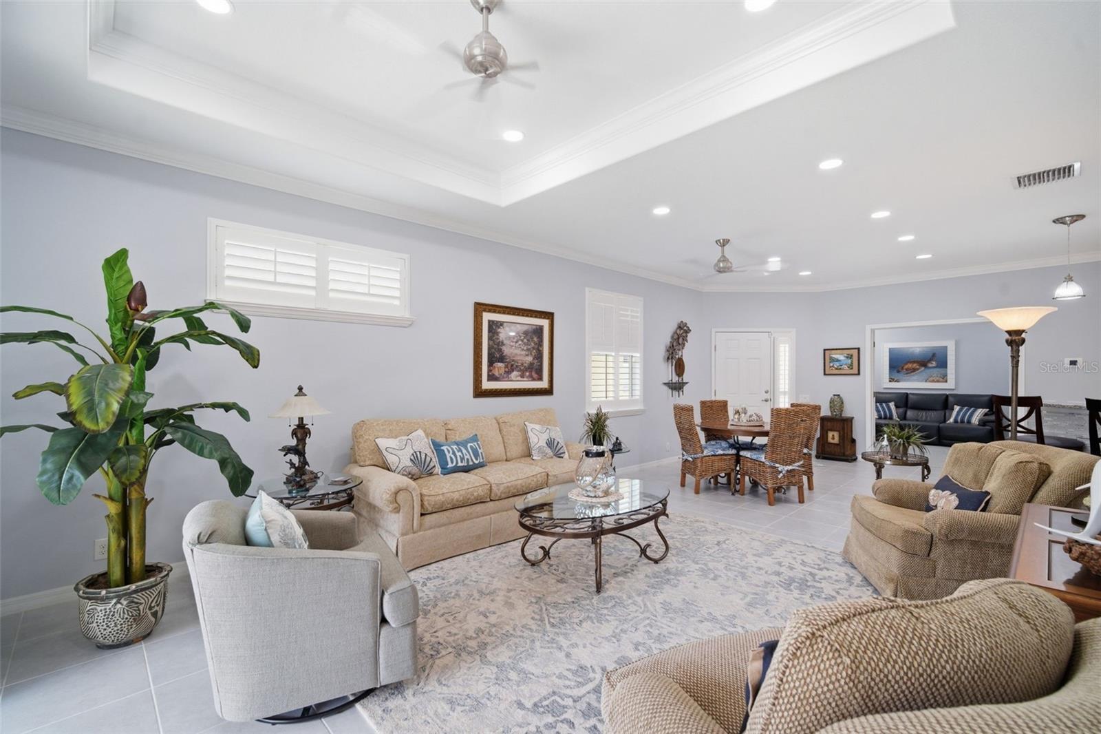 8111 PINE CREST ST, SEMINOLE, FL, 33777