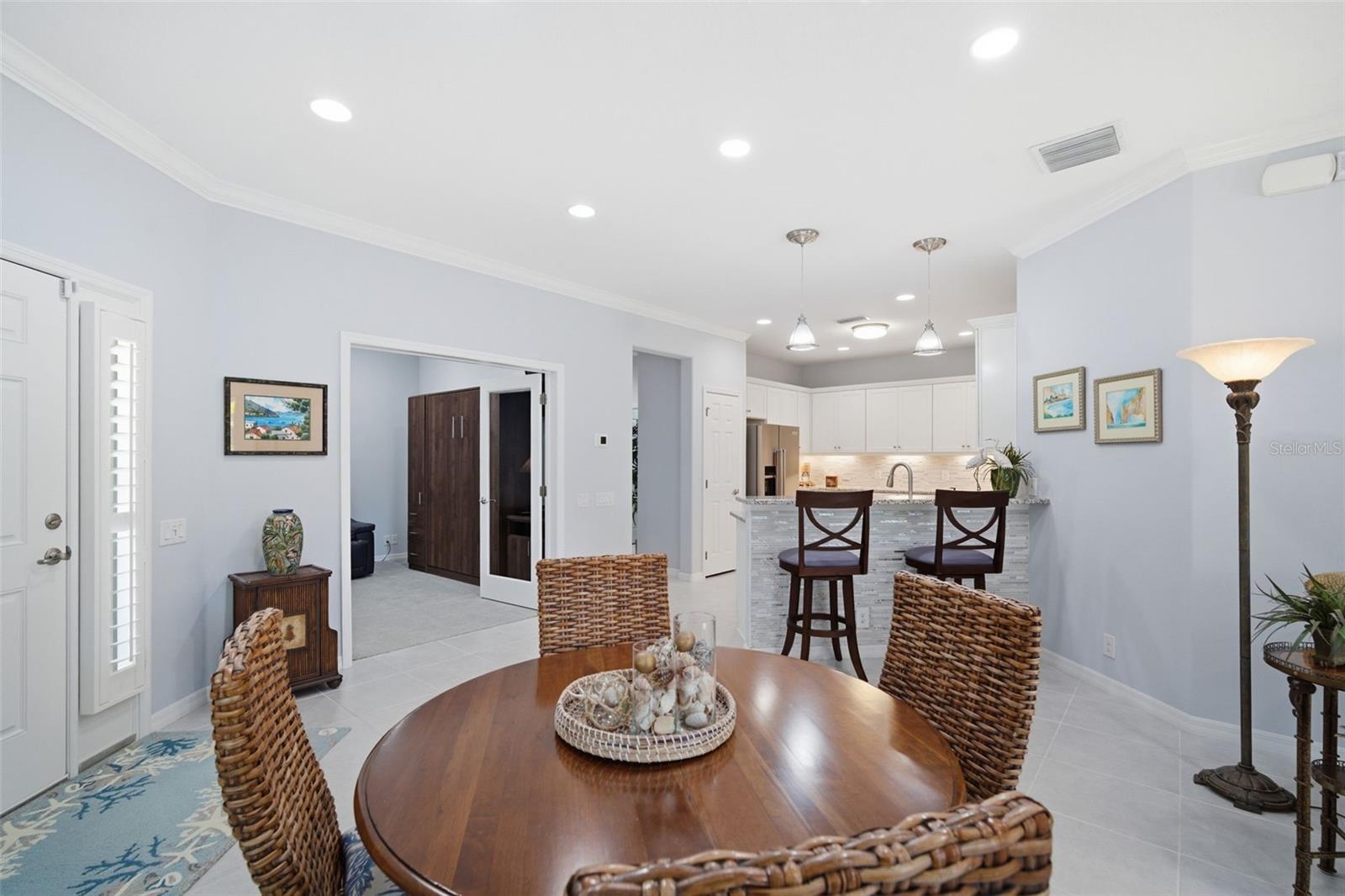 8111 PINE CREST ST, SEMINOLE, FL, 33777
