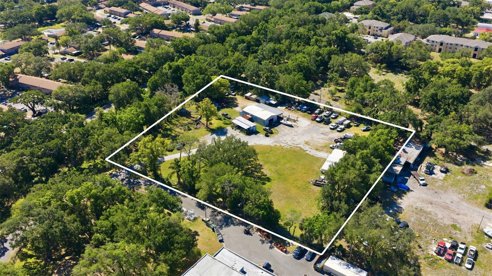 2415 E SLIGH AVE, TAMPA, FL, 33610