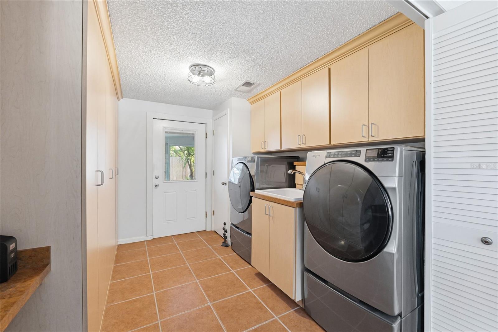 3807 W PALMIRA AVE, TAMPA, FL, 33629