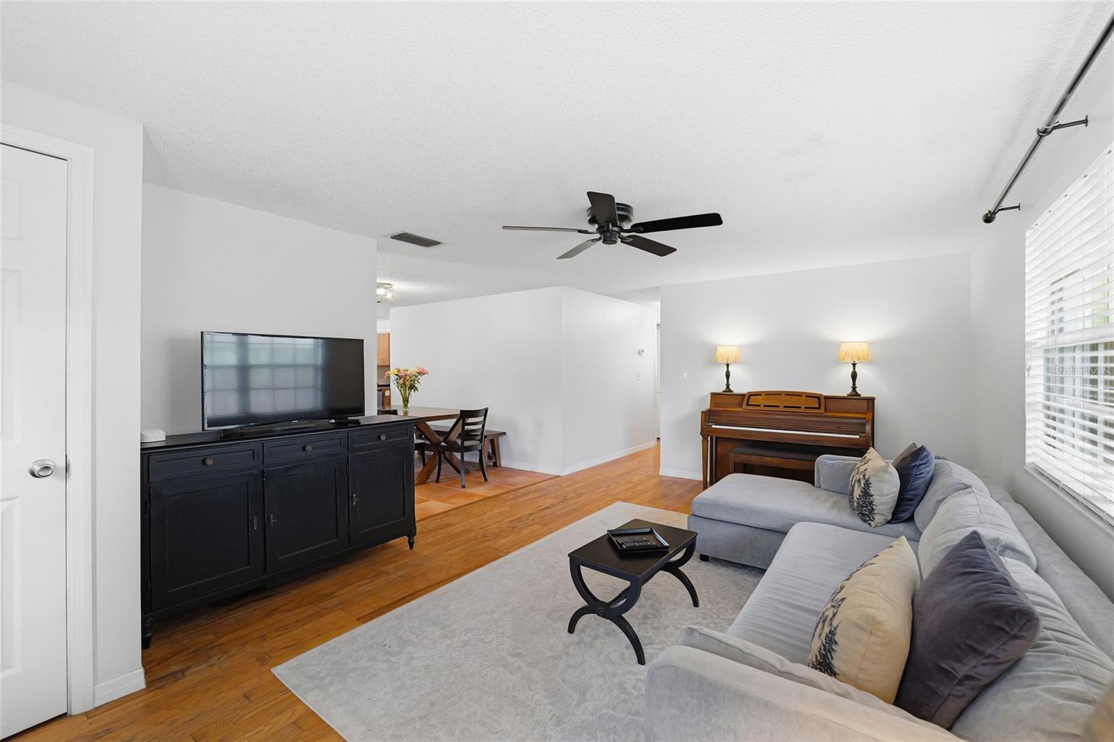 3807 W PALMIRA AVE, TAMPA, FL, 33629