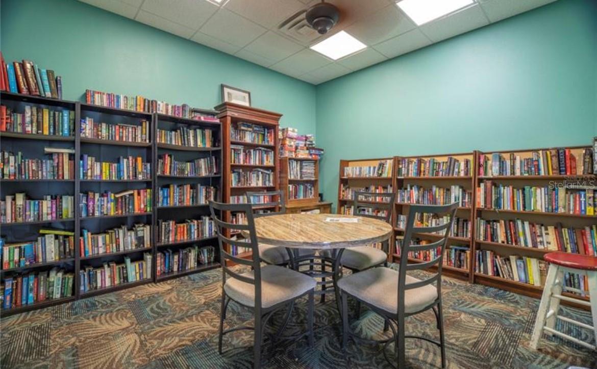 5280 COQUINA KEY DR SE #A furnished seasonal, ST PETERSBURG, FL, 33705
