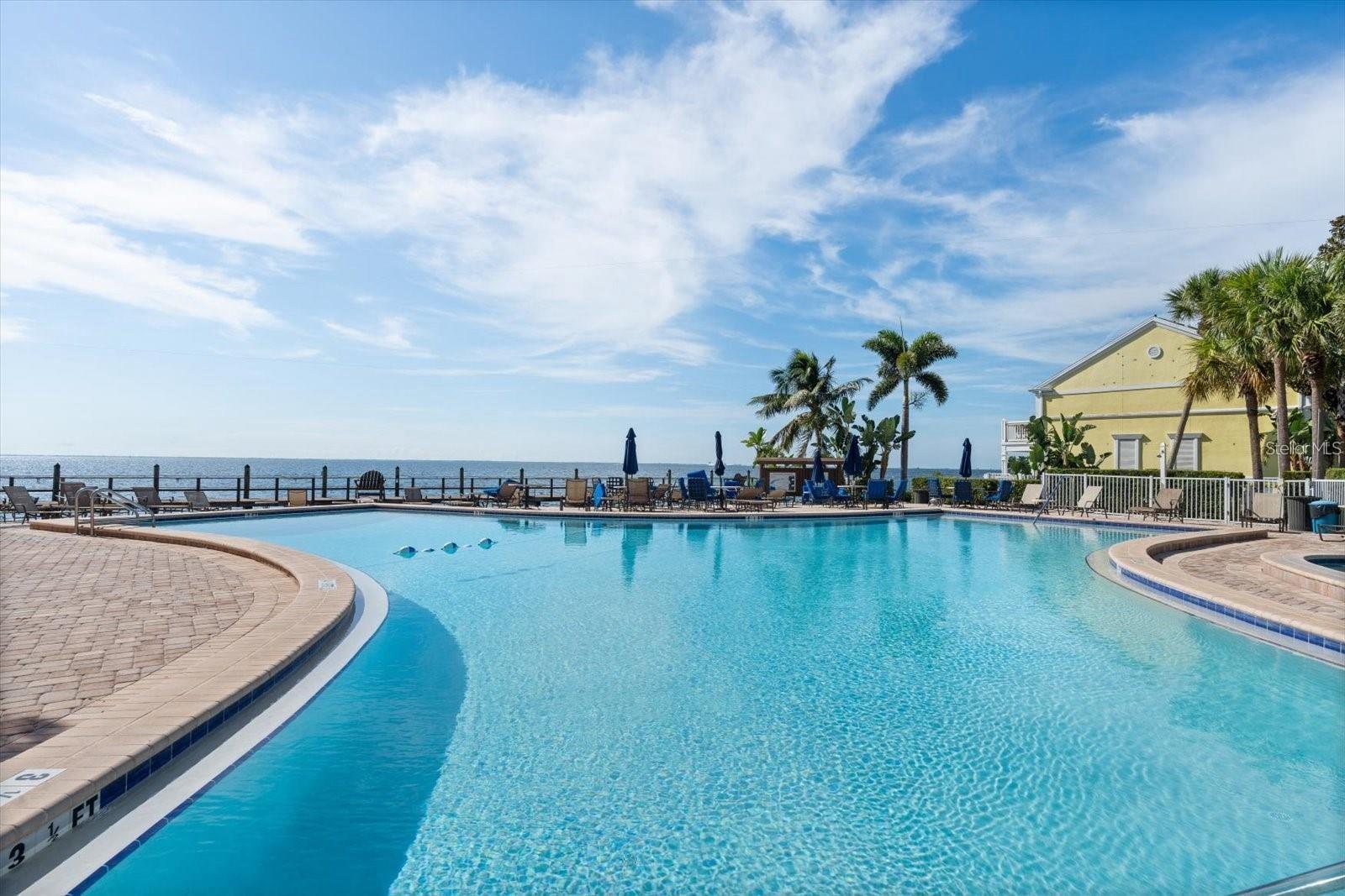 5280 COQUINA KEY DR SE #A furnished seasonal, ST PETERSBURG, FL, 33705