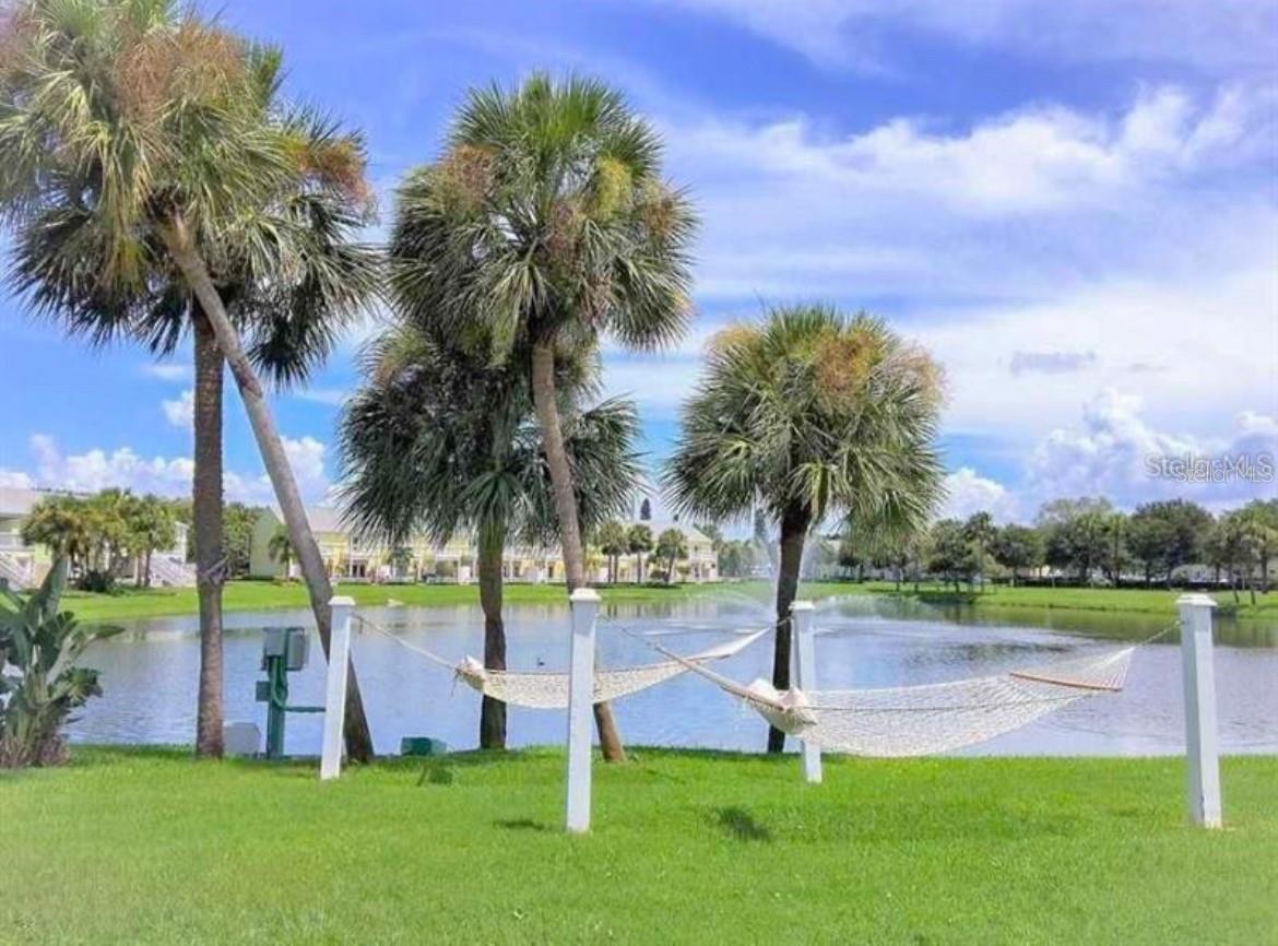 5280 COQUINA KEY DR SE #A furnished seasonal, ST PETERSBURG, FL, 33705