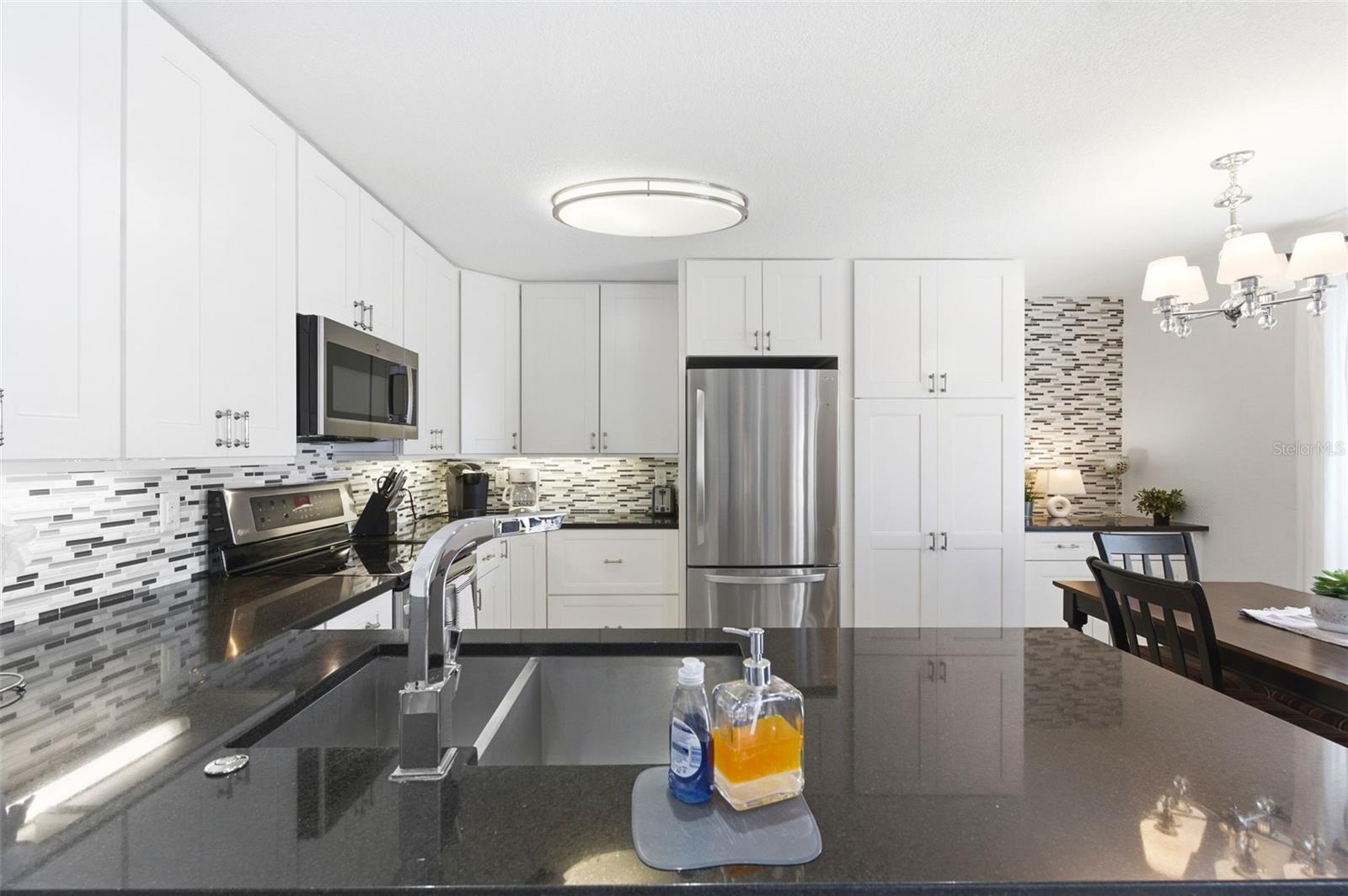 5280 COQUINA KEY DR SE #A furnished seasonal, ST PETERSBURG, FL, 33705
