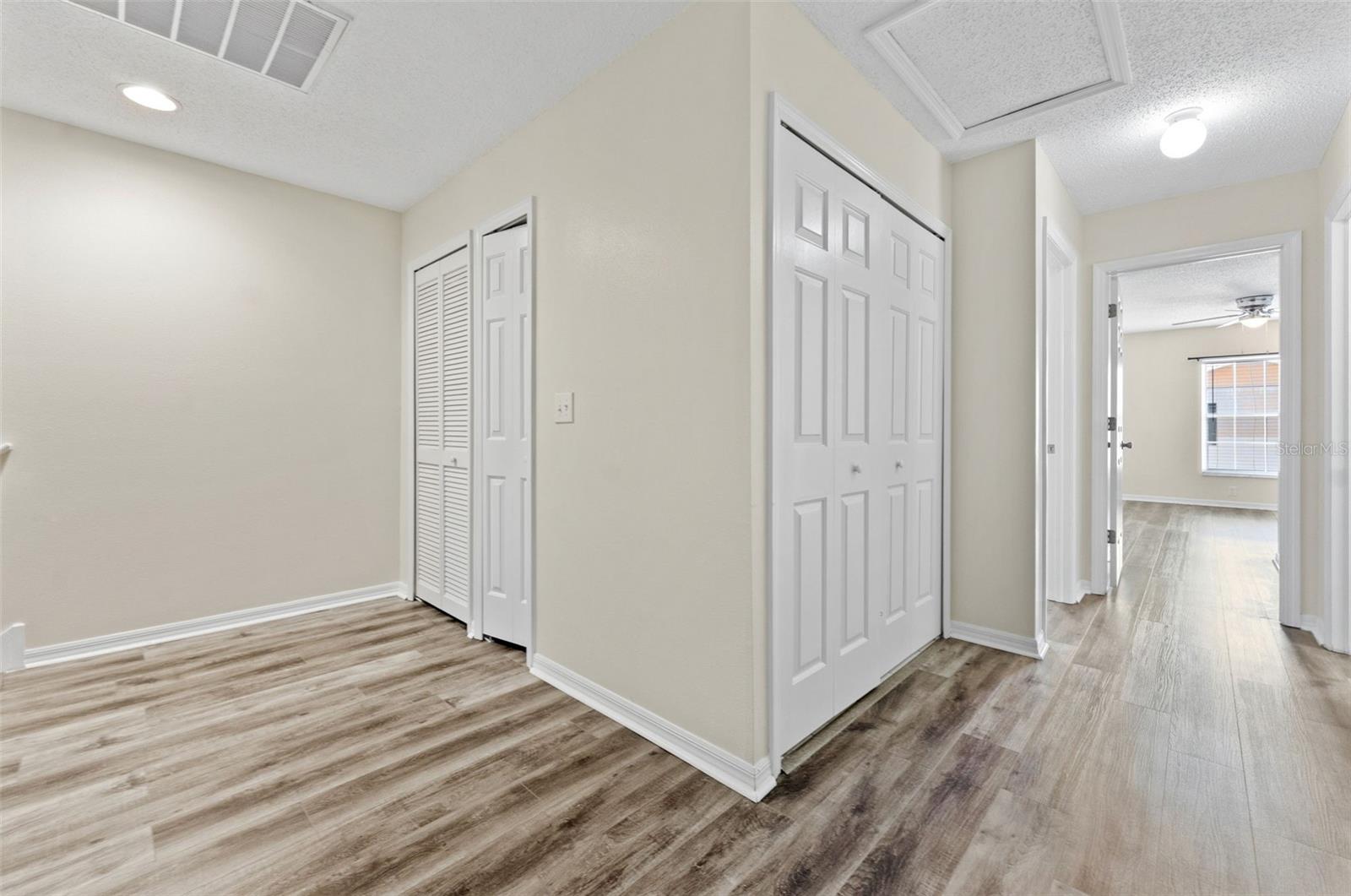 8421 EDGEWATER PLACE BLVD, TAMPA, FL, 33615