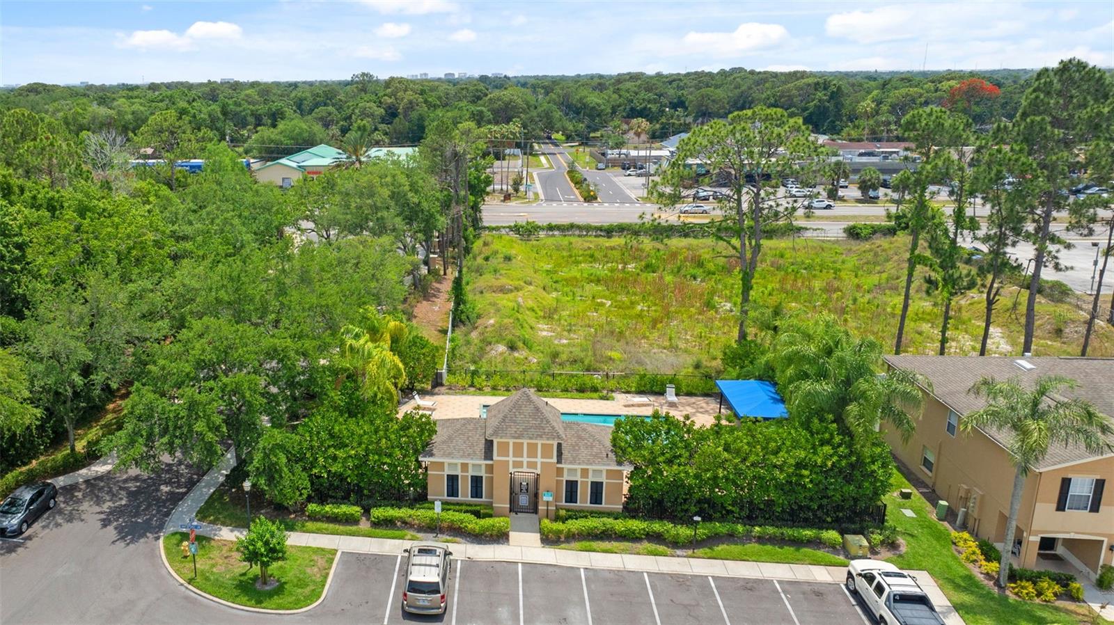 8421 EDGEWATER PLACE BLVD, TAMPA, FL, 33615