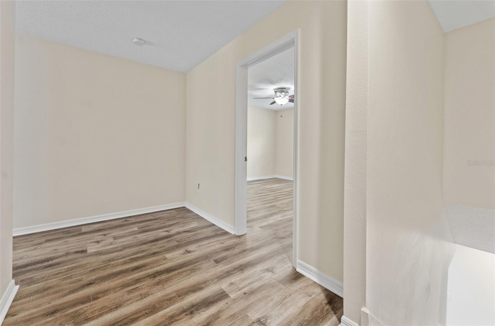 8421 EDGEWATER PLACE BLVD, TAMPA, FL, 33615