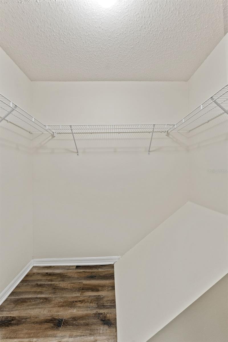 8421 EDGEWATER PLACE BLVD, TAMPA, FL, 33615