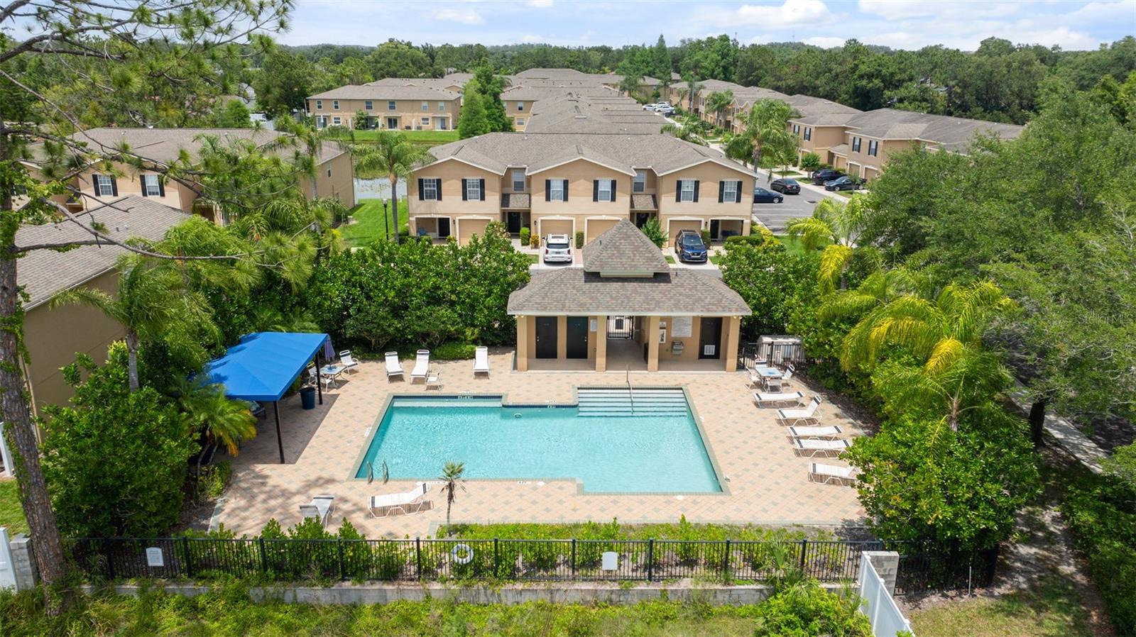 8421 EDGEWATER PLACE BLVD, TAMPA, FL, 33615