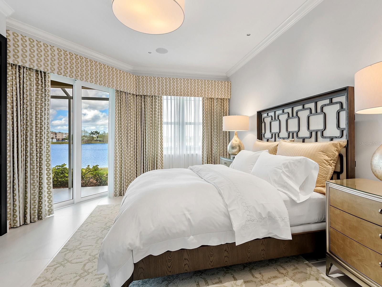 6427 MOORINGS POINT CIR #101, LAKEWOOD RANCH, FL, 34202