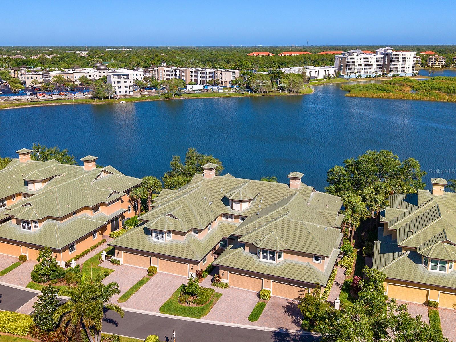 6427 MOORINGS POINT CIR #101, LAKEWOOD RANCH, FL, 34202