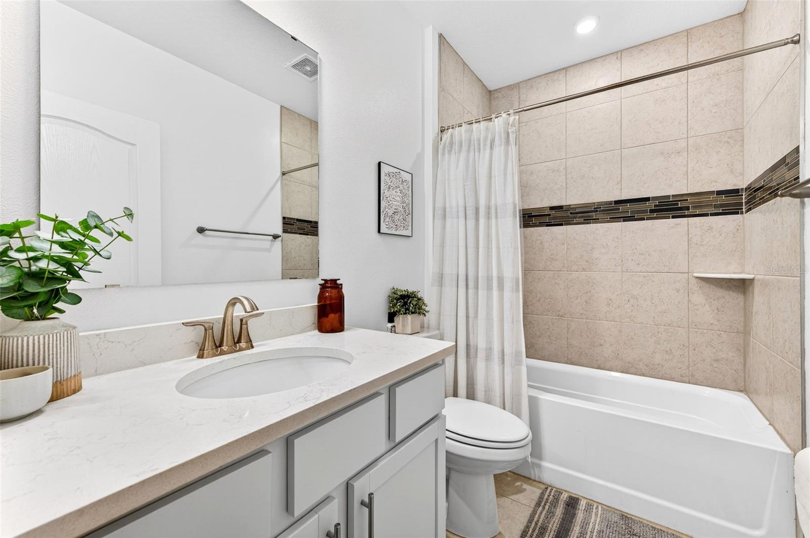2530 ROYGARIS ST NW, PALM BAY, FL, 32907
