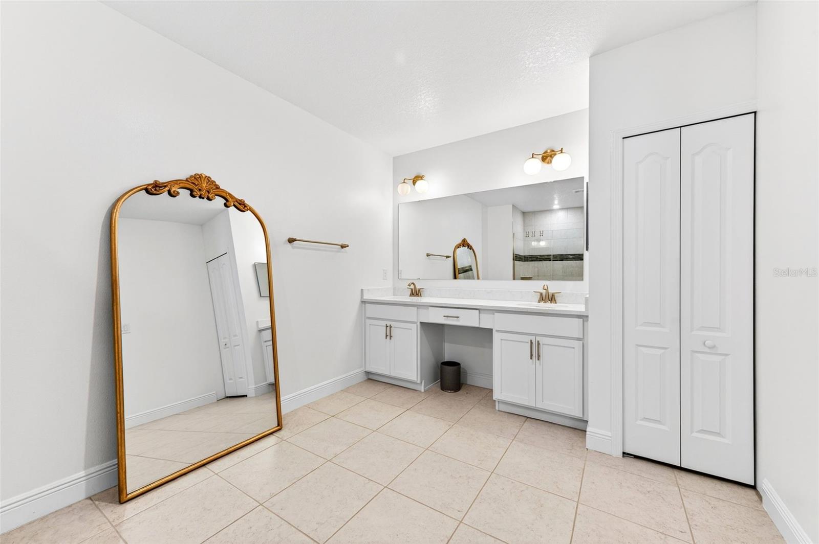 2530 ROYGARIS ST NW, PALM BAY, FL, 32907
