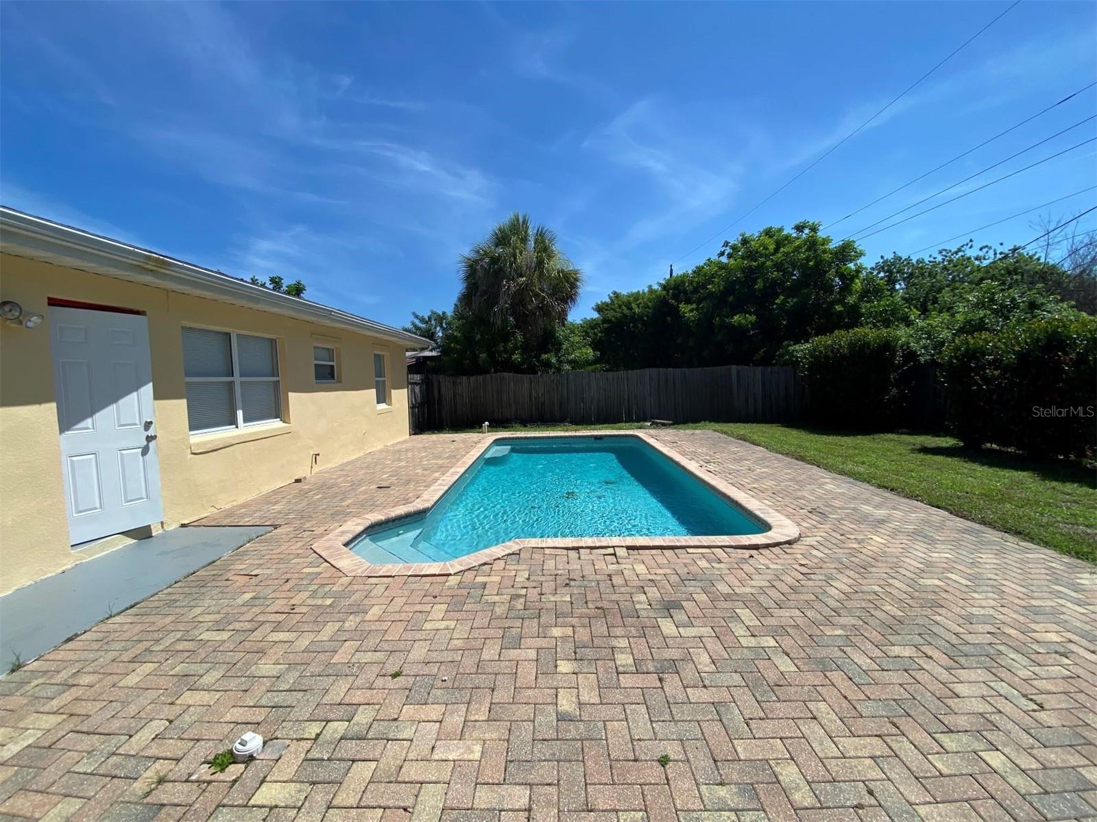 22017 BEVERLY AVE, PORT CHARLOTTE, FL, 33952