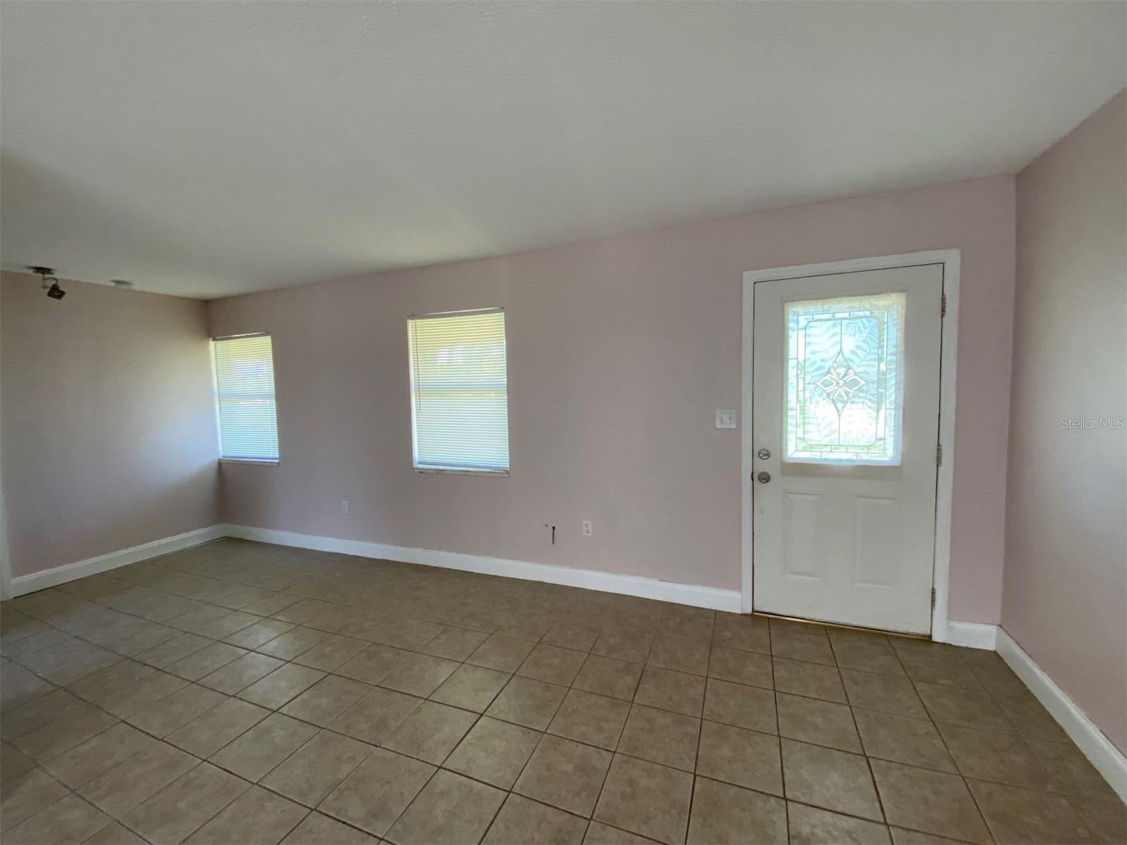 22017 BEVERLY AVE, PORT CHARLOTTE, FL, 33952