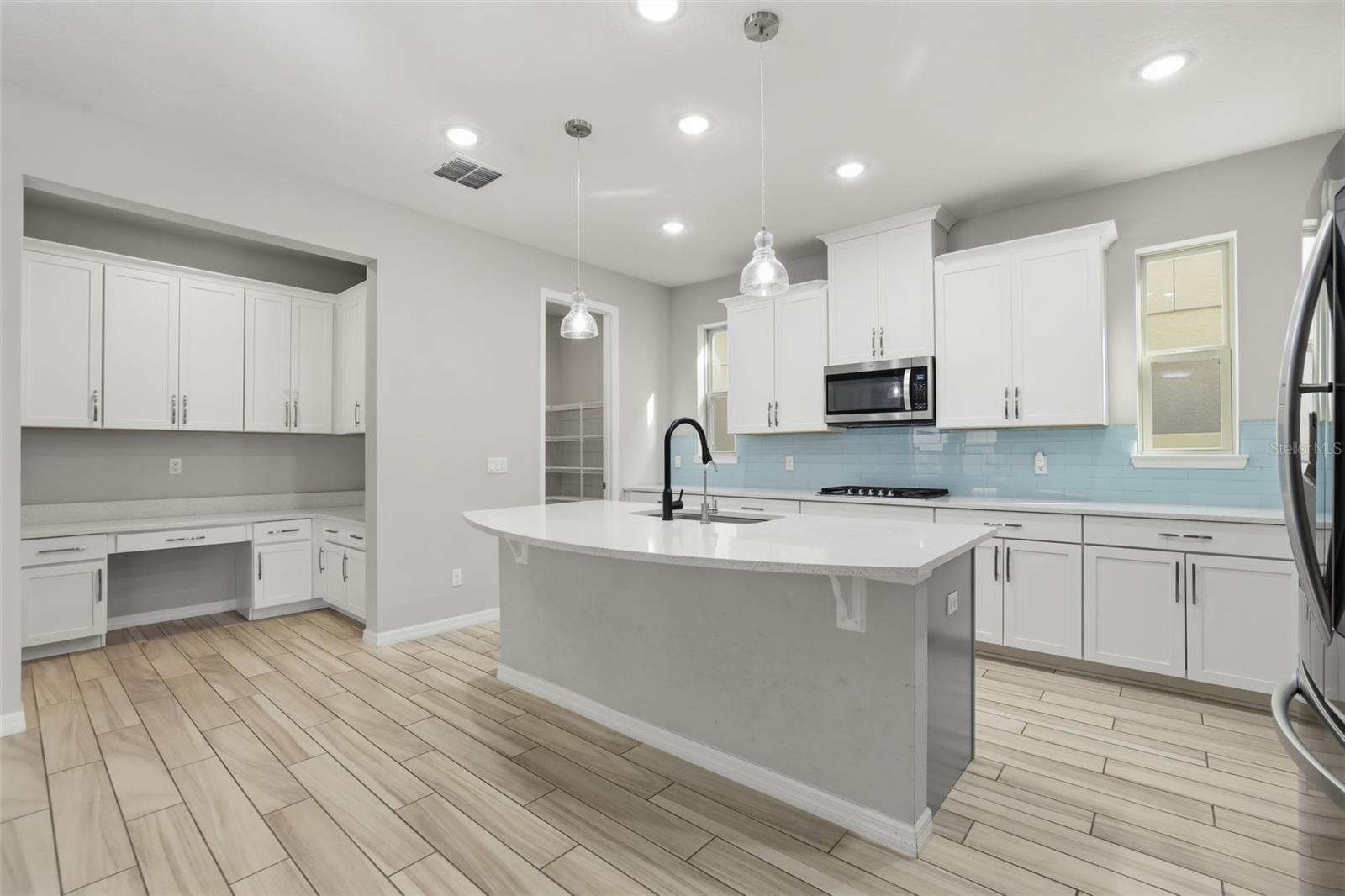 8355 TORCELLO ISLE DR, WINDERMERE, FL, 34786