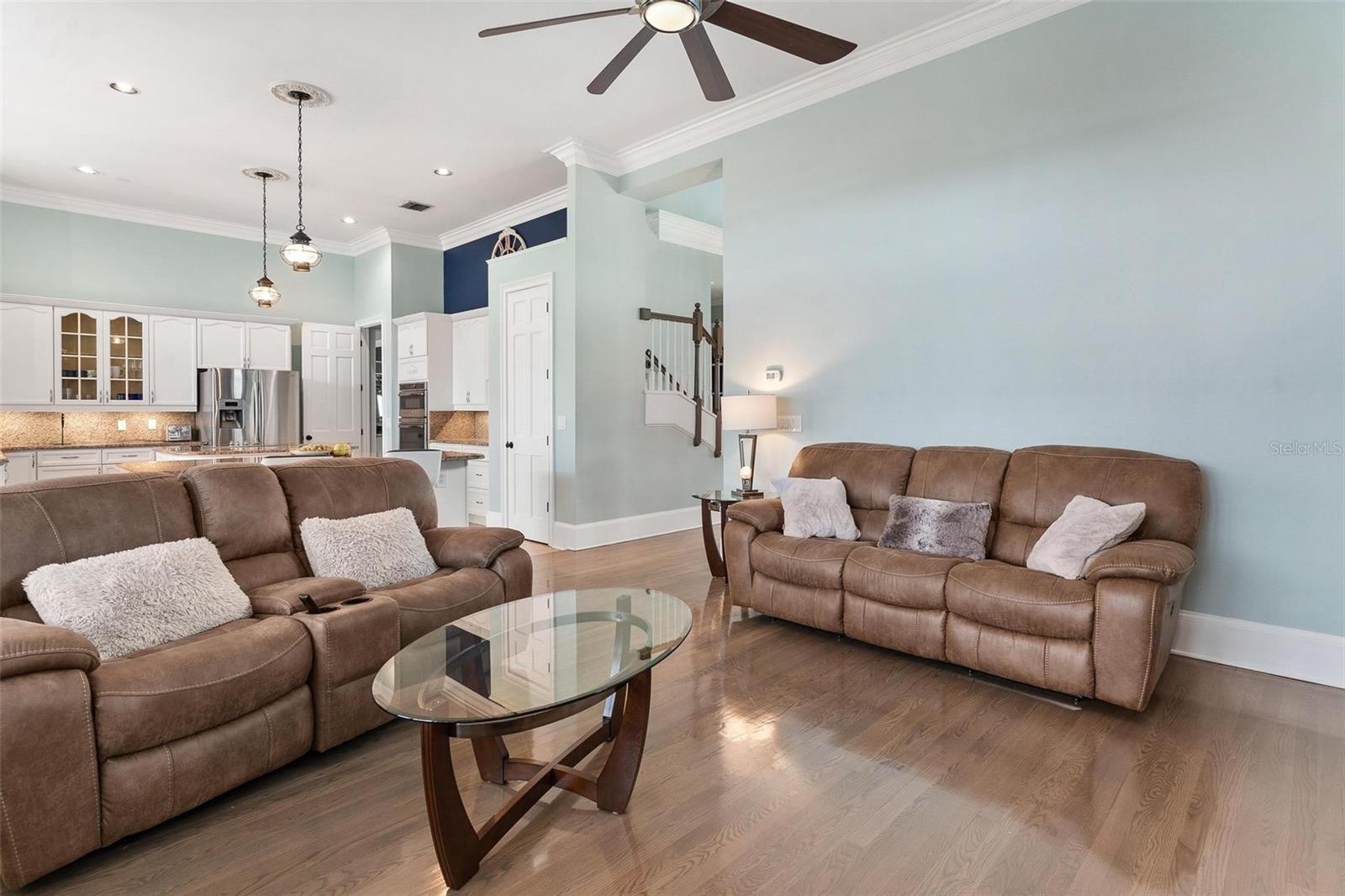 1641 EDGEWATER DR, MOUNT DORA, FL, 32757