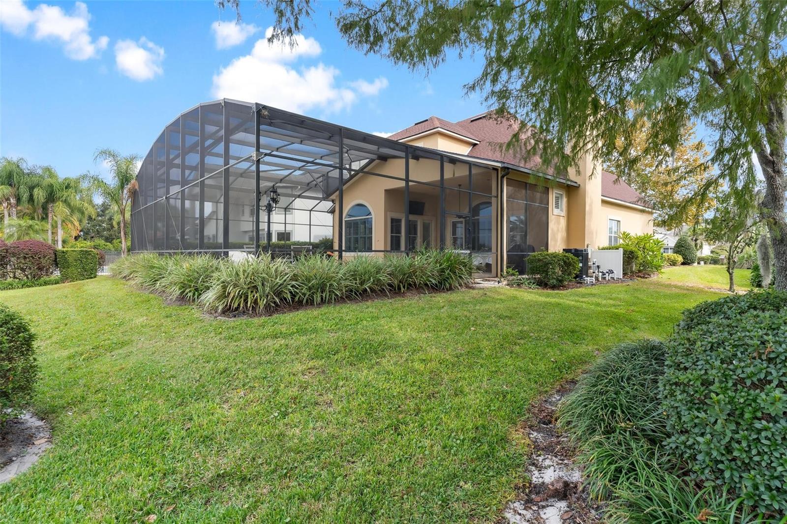 1641 EDGEWATER DR, MOUNT DORA, FL, 32757