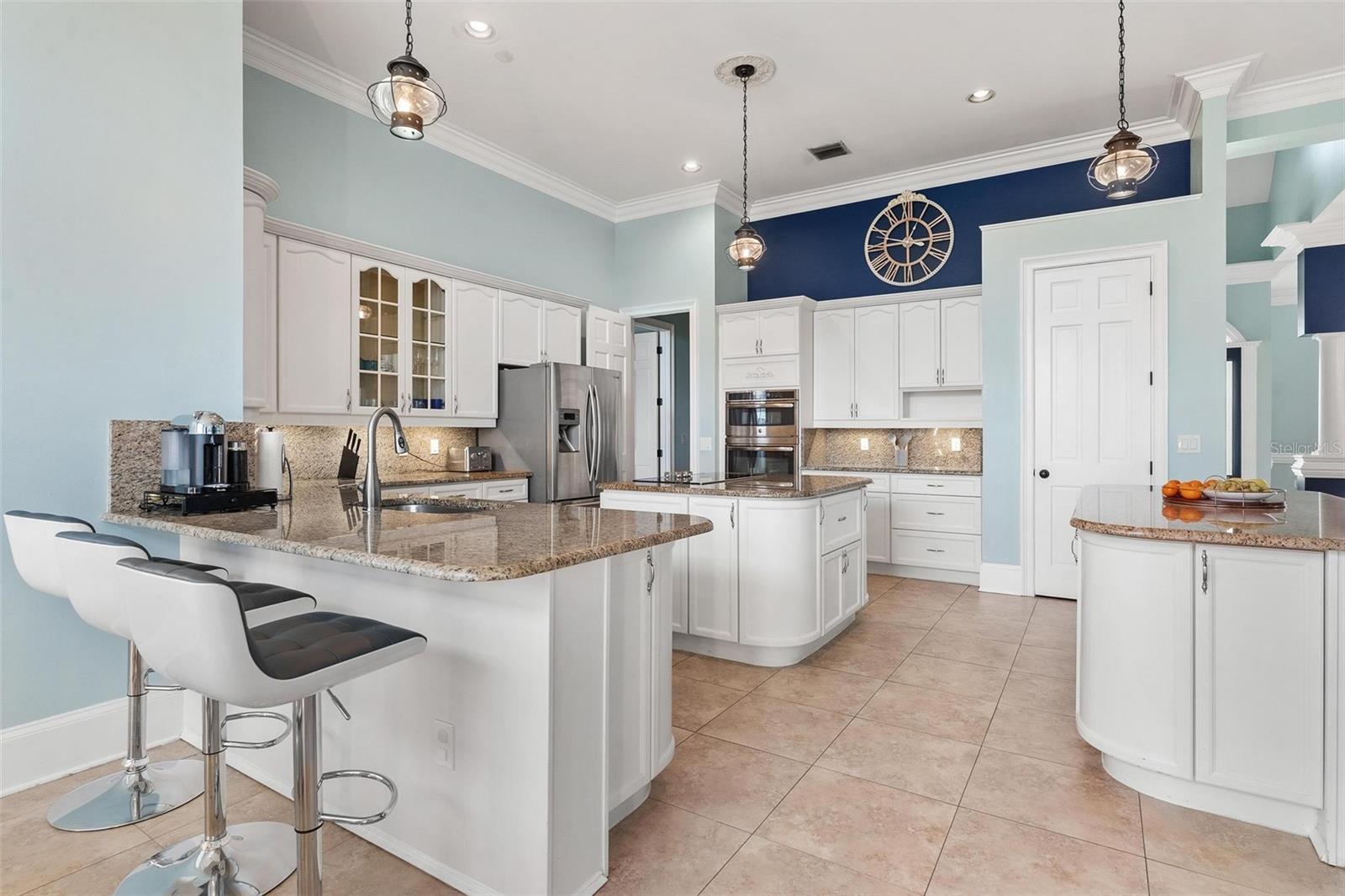 1641 EDGEWATER DR, MOUNT DORA, FL, 32757