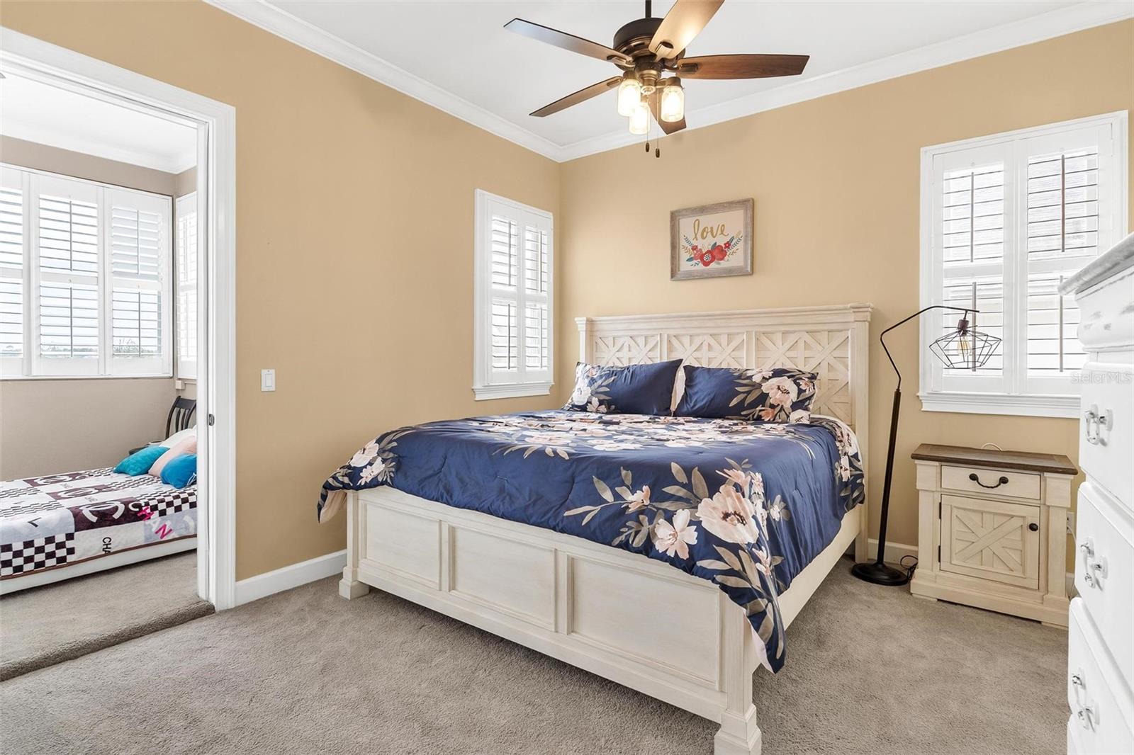 1641 EDGEWATER DR, MOUNT DORA, FL, 32757