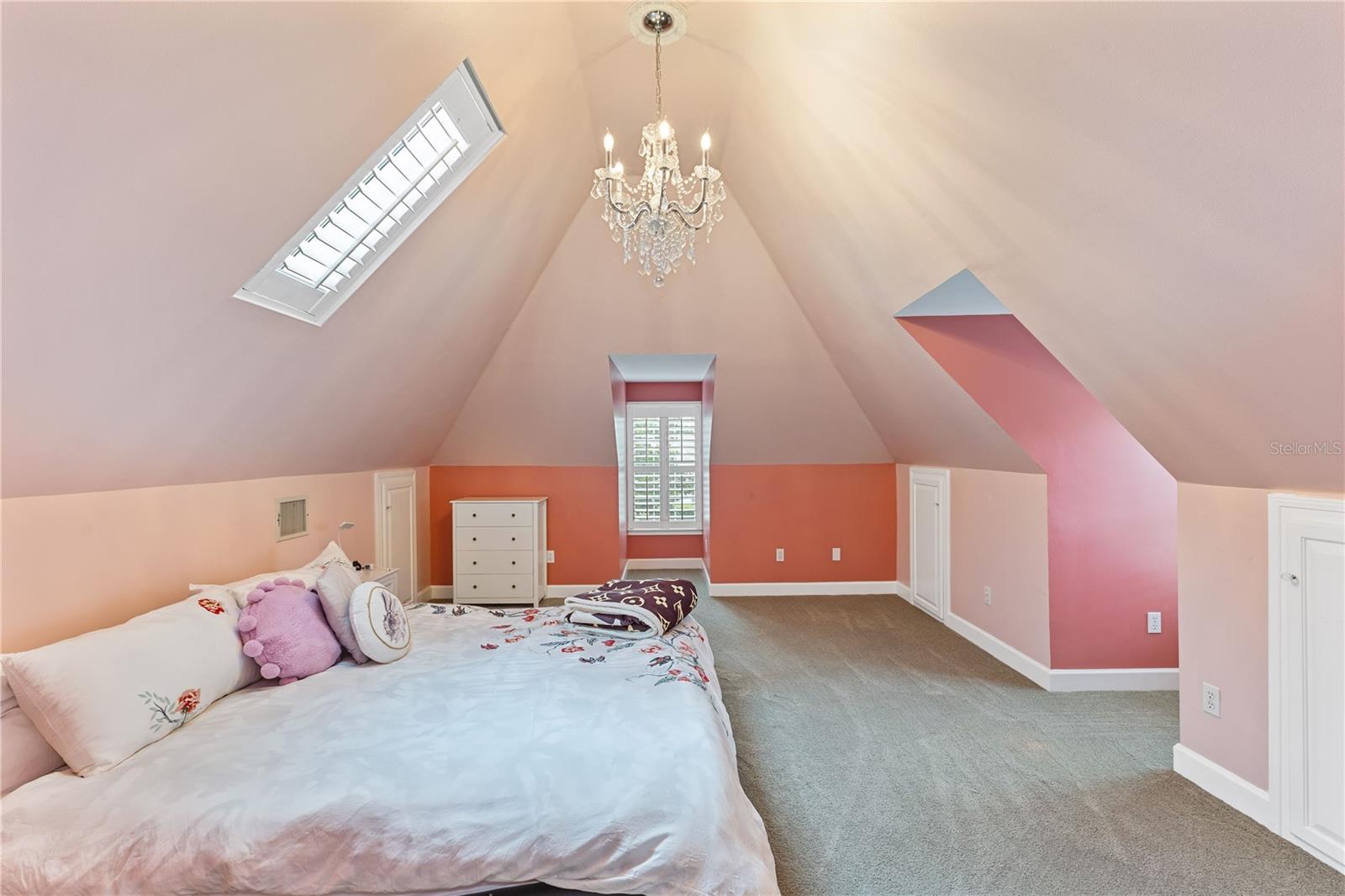 1641 EDGEWATER DR, MOUNT DORA, FL, 32757