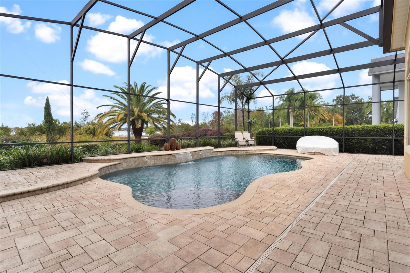 1641 EDGEWATER DR, MOUNT DORA, FL, 32757
