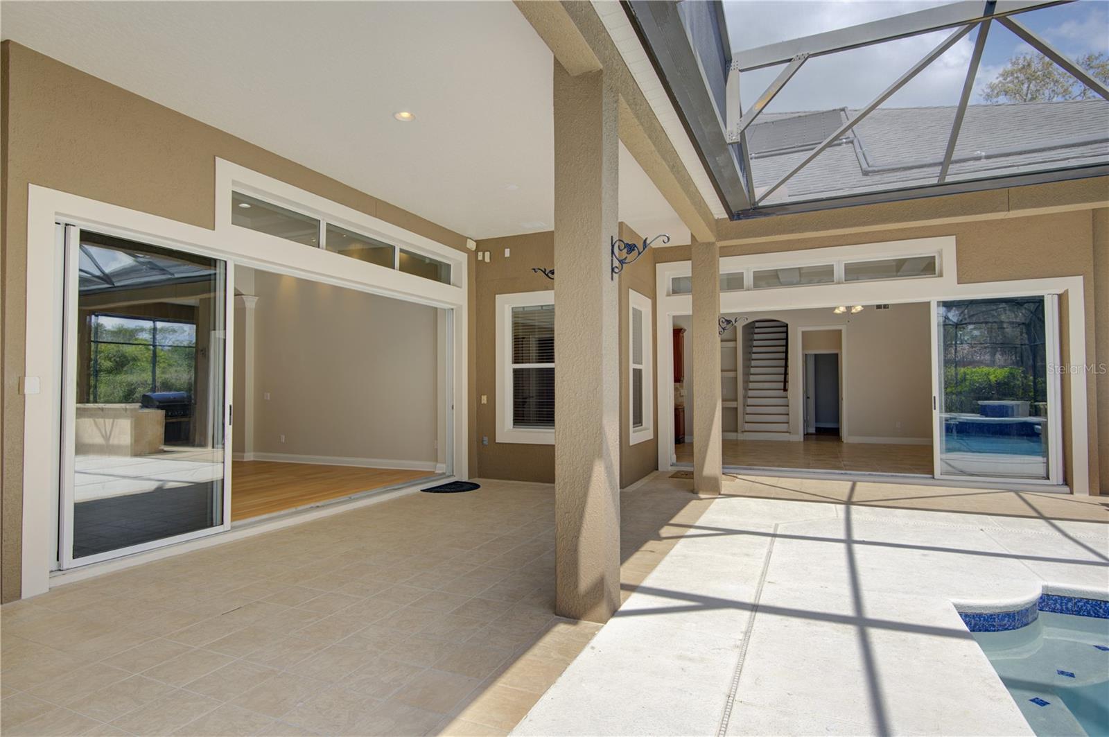 916 MILLS ESTATE PL, CHULUOTA, FL, 32766