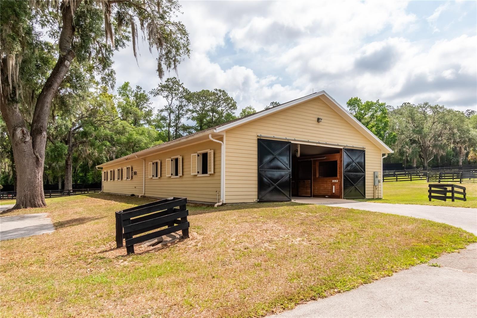 6157 W HIGHWAY 329, REDDICK, FL, 32686