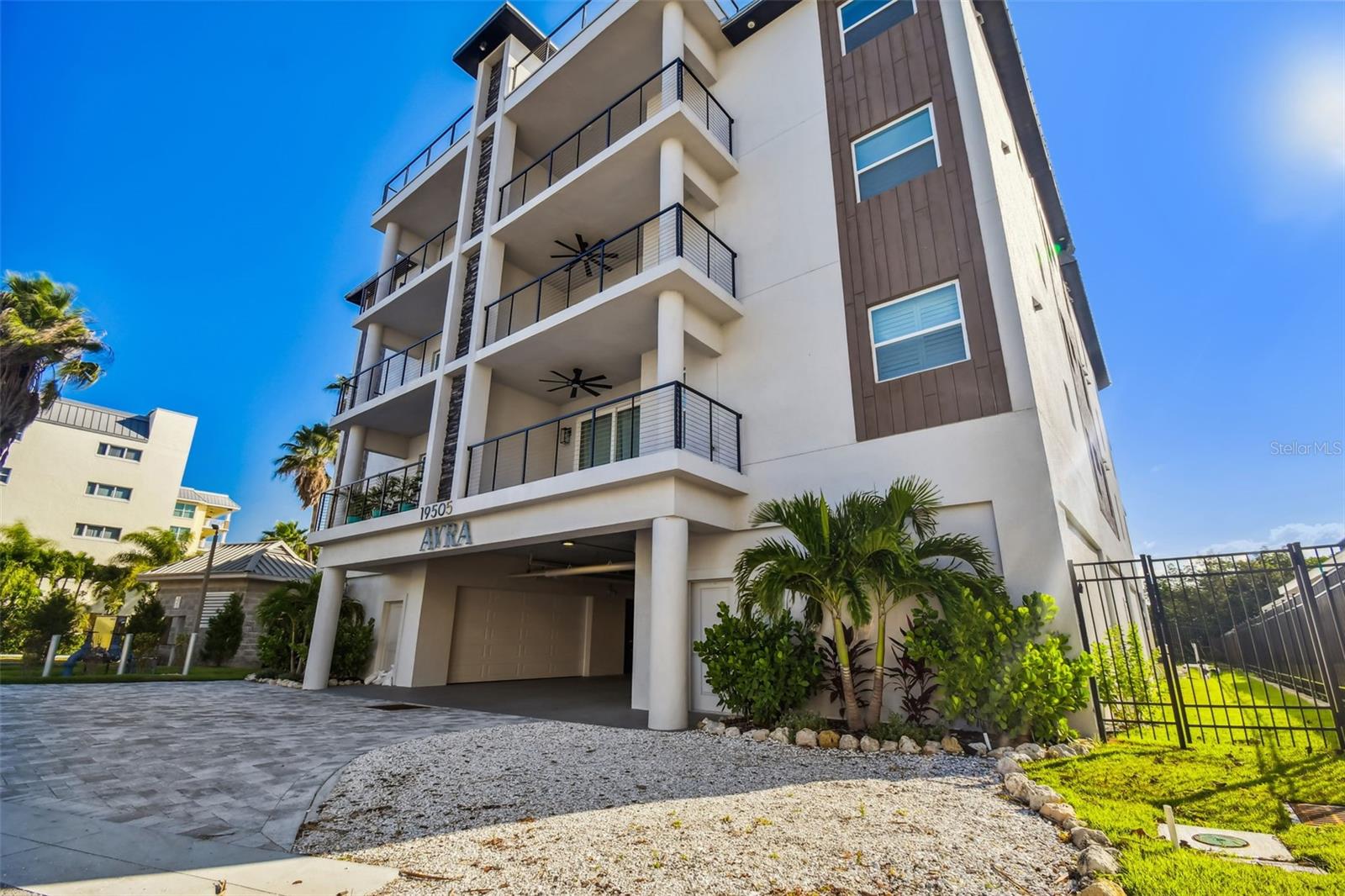 19505 GULF BLVD #404, INDIAN SHORES, FL, 33785