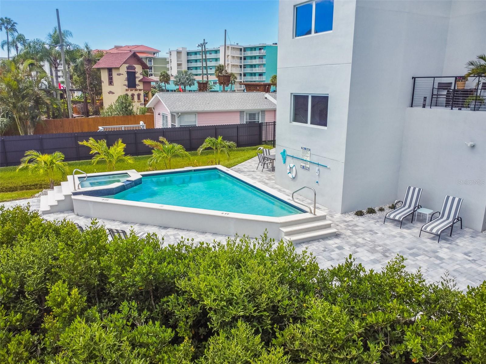 19505 GULF BLVD #404, INDIAN SHORES, FL, 33785