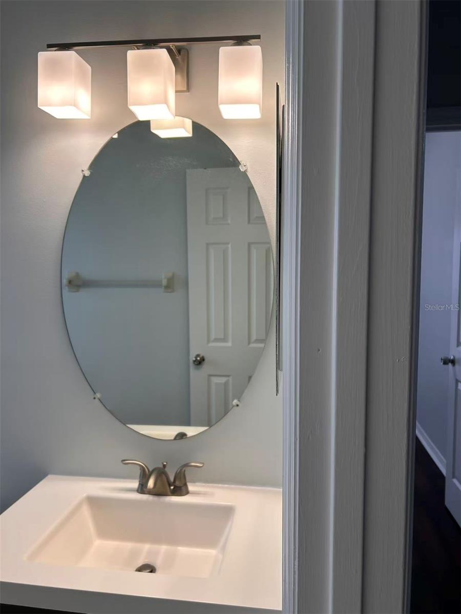 1046 WHITTIER CIR, OVIEDO, FL, 32765