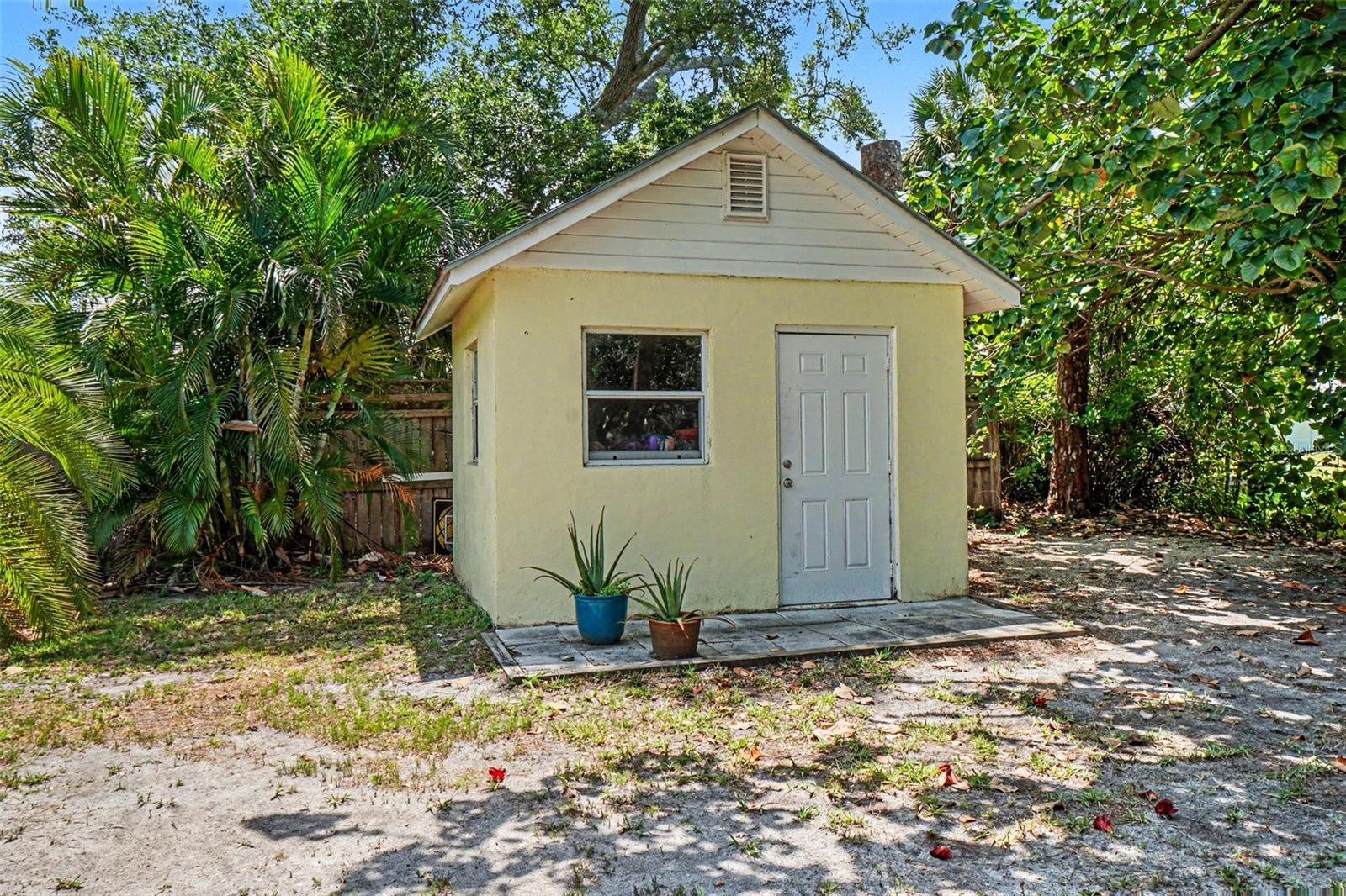 413 PAMETO RD, NOKOMIS, FL, 34275