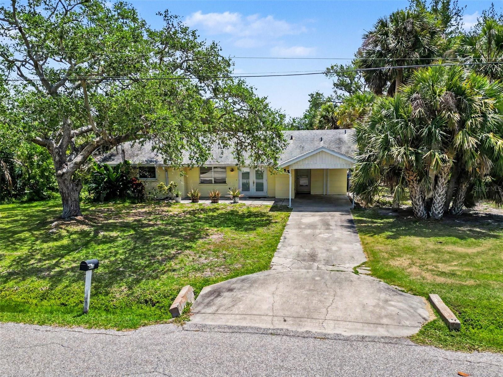 413 PAMETO RD, NOKOMIS, FL, 34275