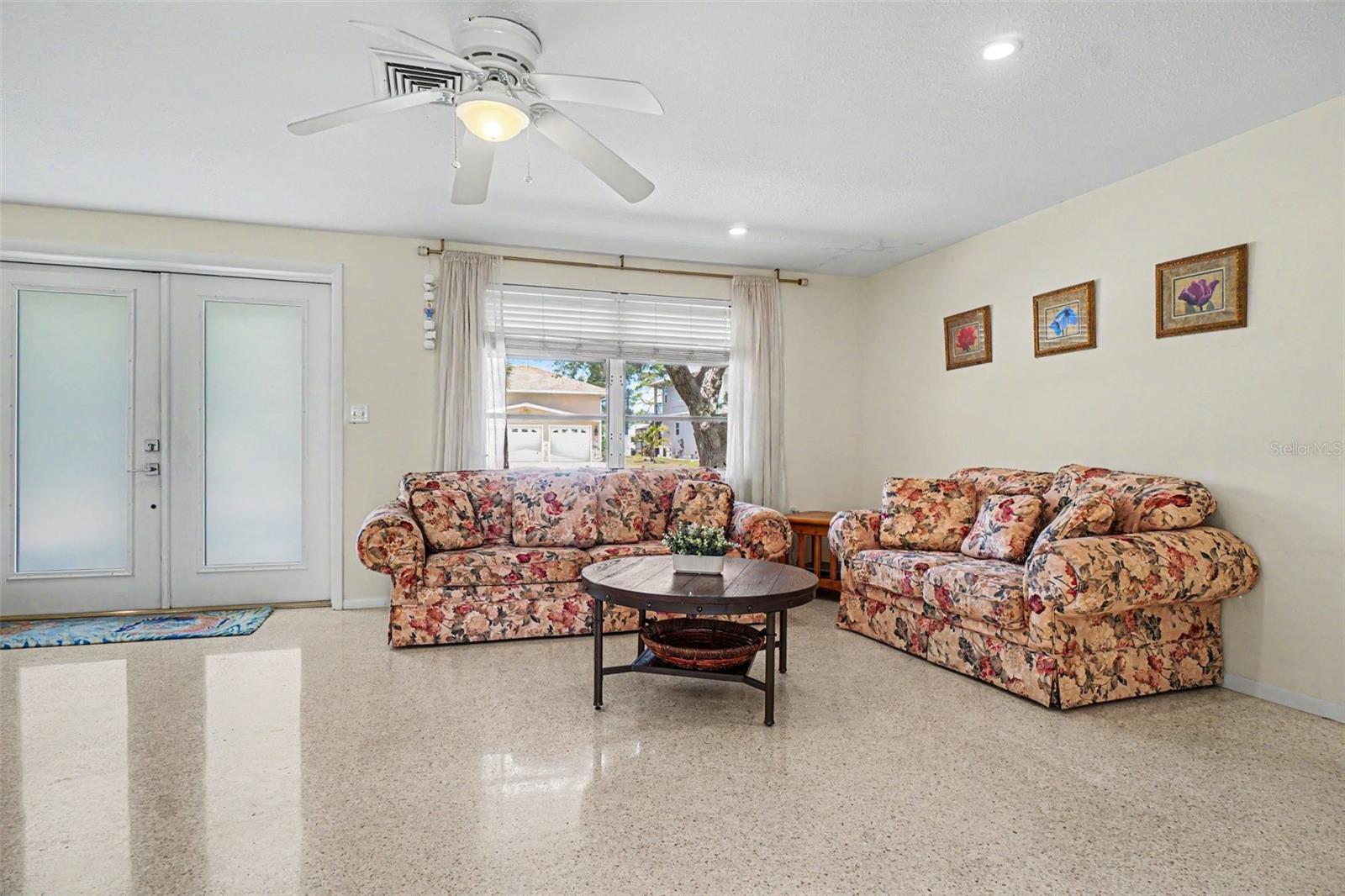 413 PAMETO RD, NOKOMIS, FL, 34275