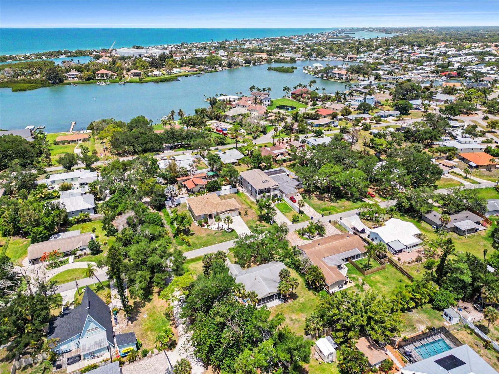 413 PAMETO RD, NOKOMIS, FL, 34275