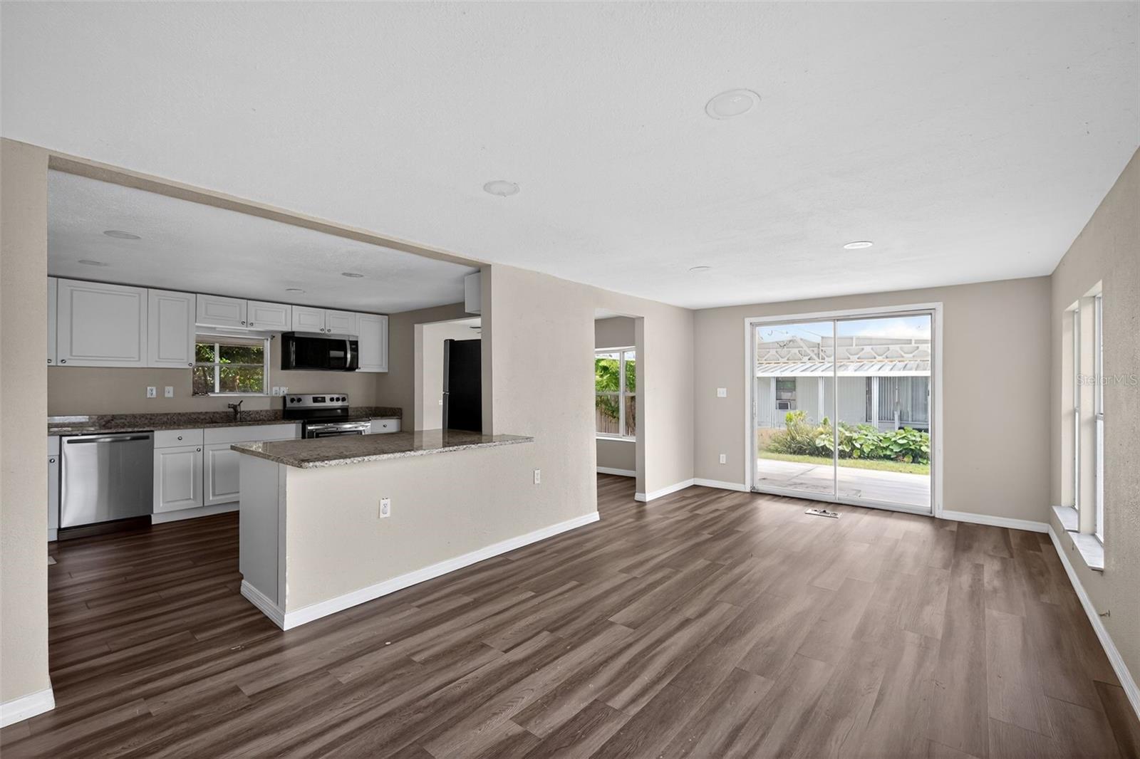 3302 PEACHTREE HILL RD, LAKELAND, FL, 33801