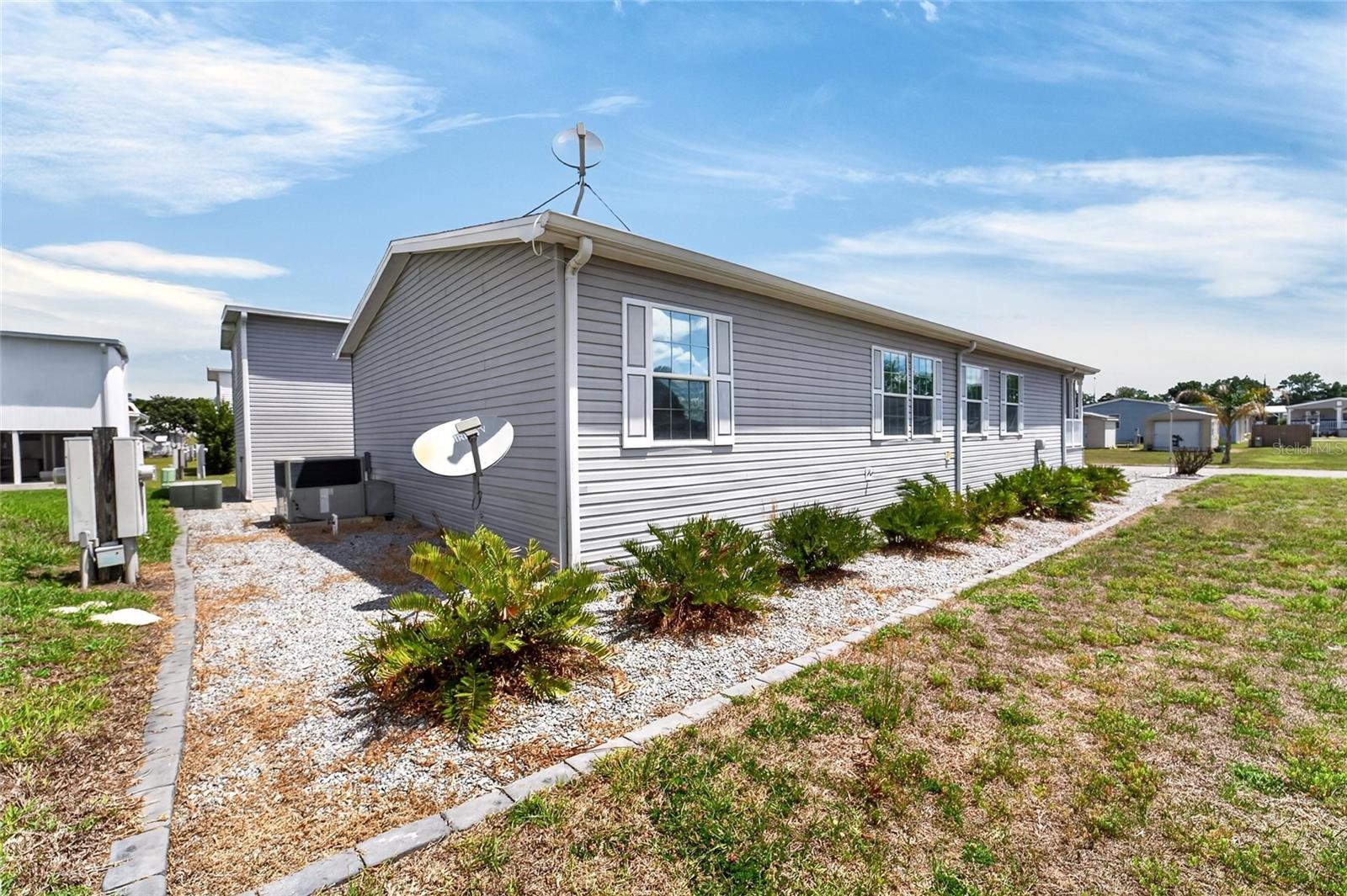 10039 STERLING AVE, DADE CITY, FL, 33525