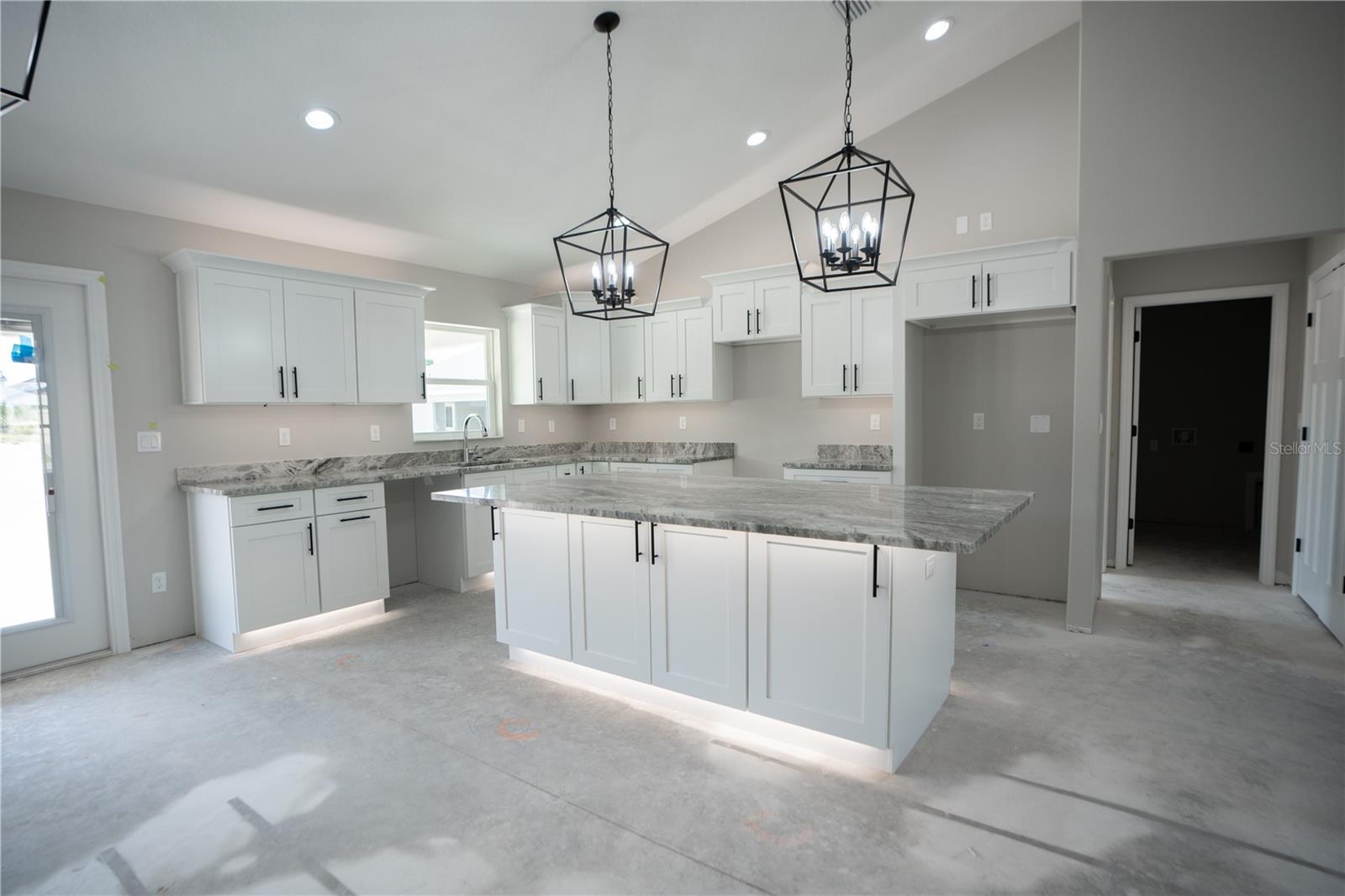 6595 SW 179TH COURT RD, DUNNELLON, FL, 34432