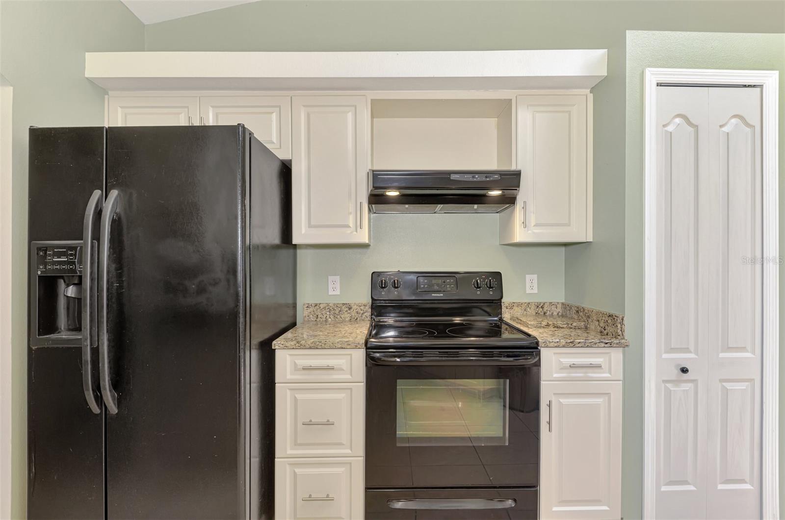 3380 W PRICE BLVD, NORTH PORT, FL, 34286
