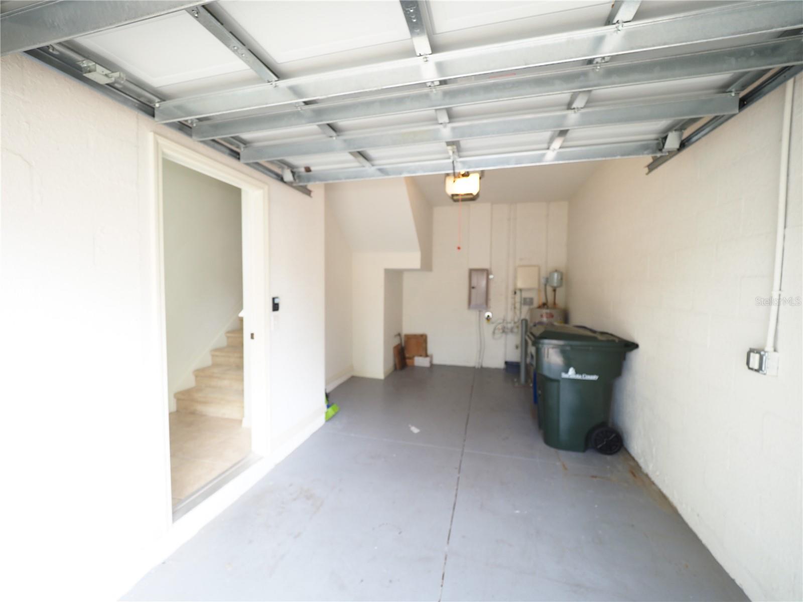 3617 PARKRIDGE CIR #11-202, SARASOTA, FL, 34243