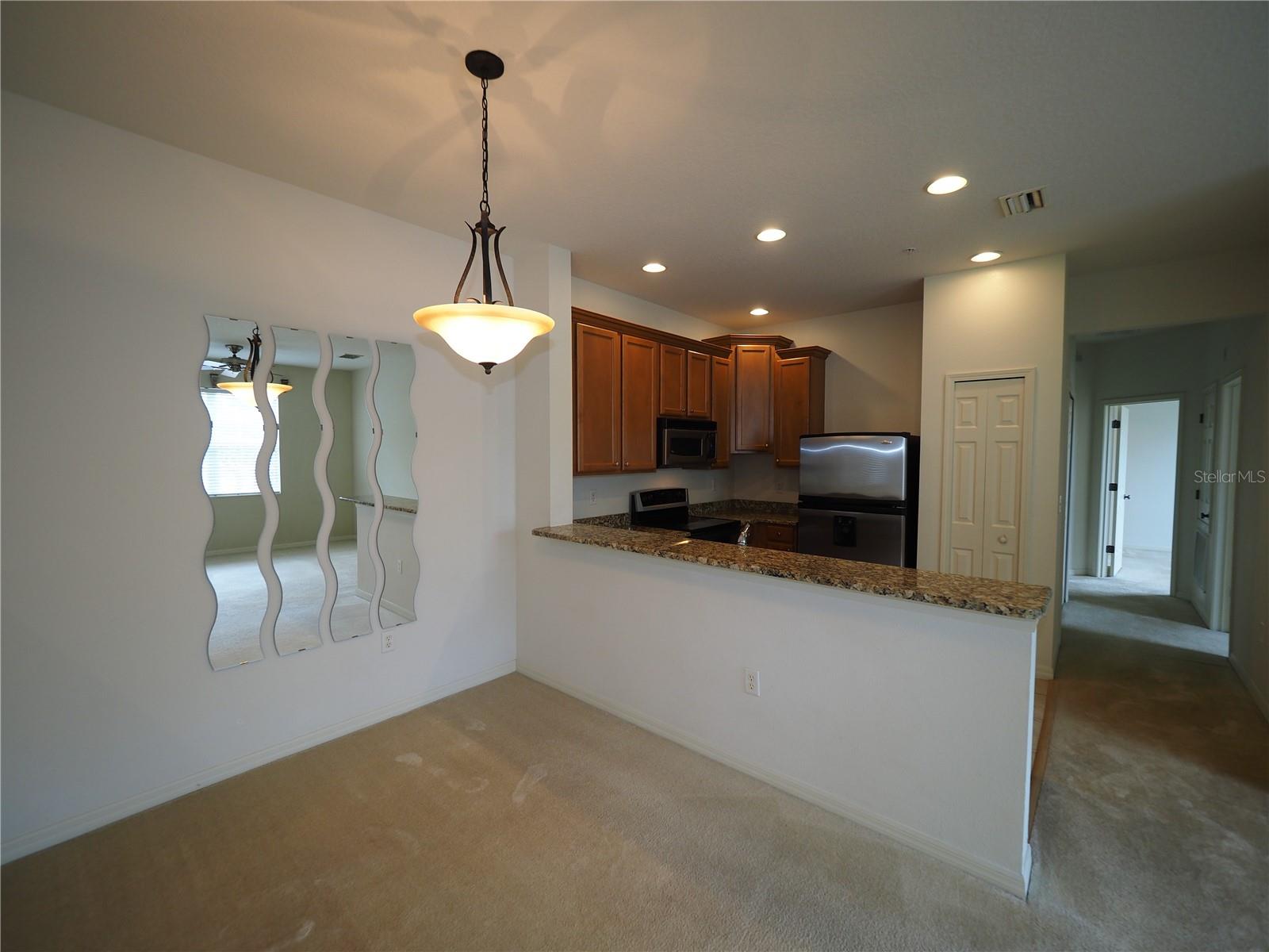3617 PARKRIDGE CIR #11-202, SARASOTA, FL, 34243