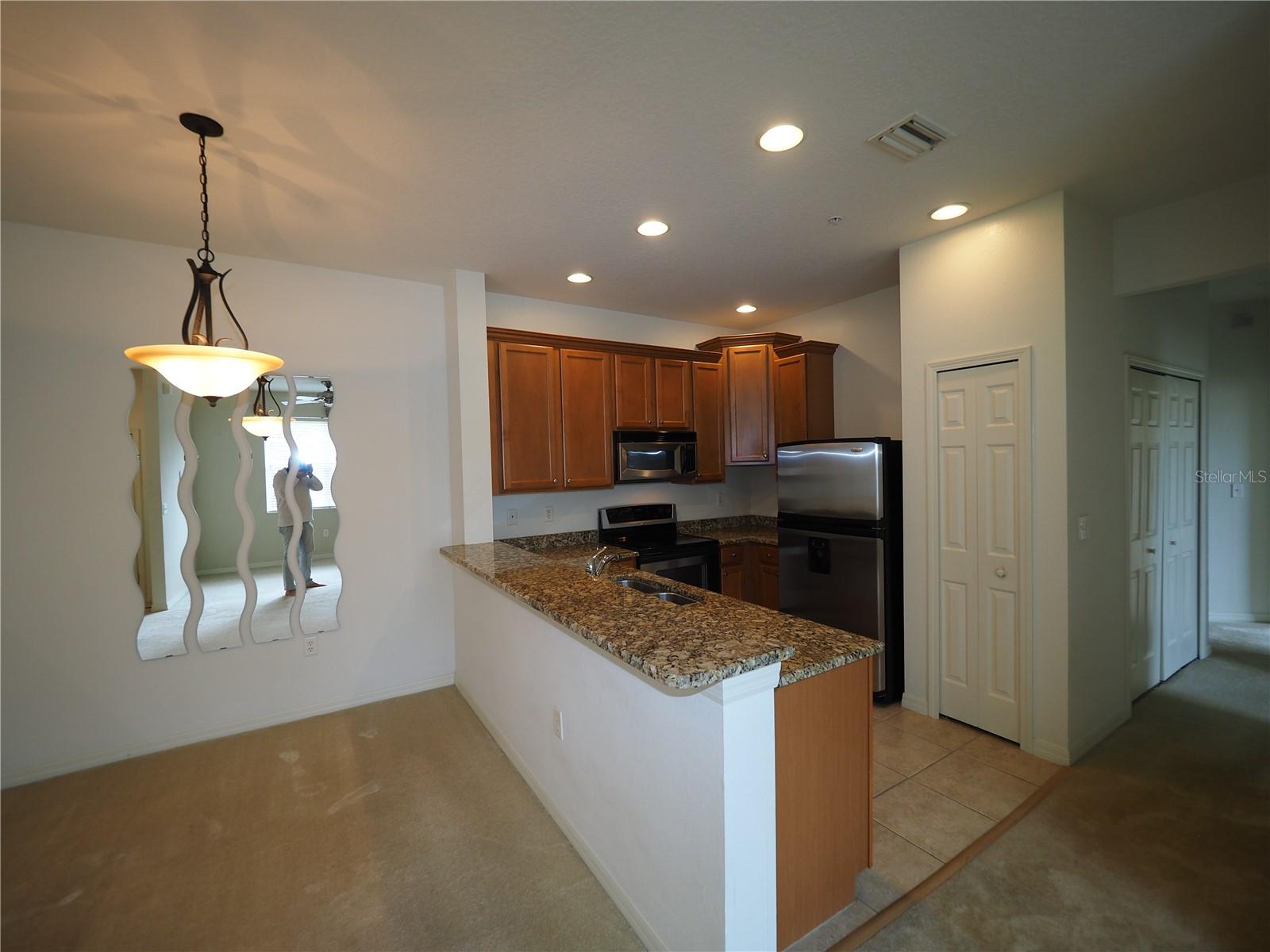 3617 PARKRIDGE CIR #11-202, SARASOTA, FL, 34243