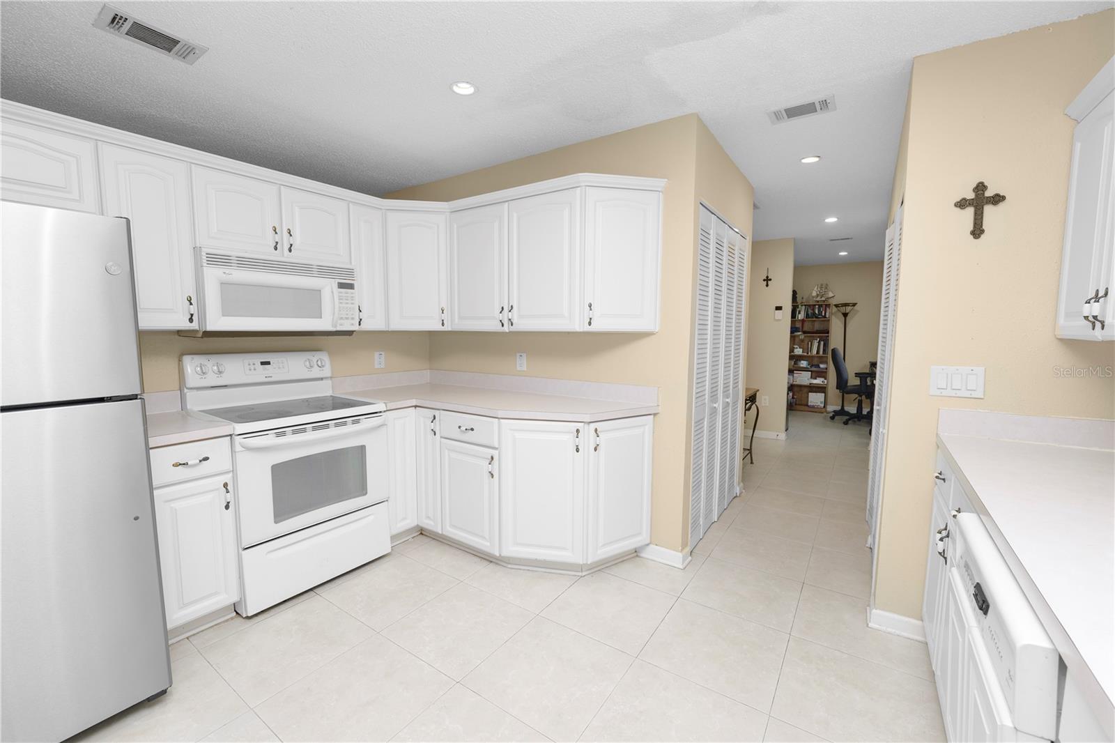 1311 GLENVIEW LN, LAKELAND, FL, 33813