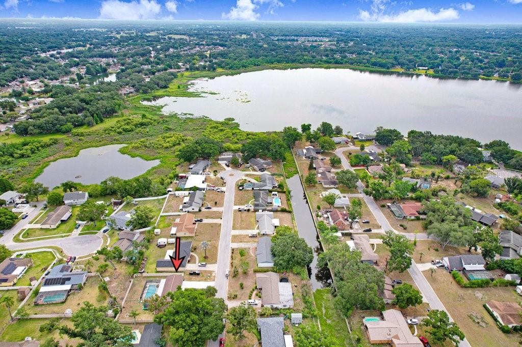 1204 LADY GUINEVERE DR, VALRICO, FL, 33594
