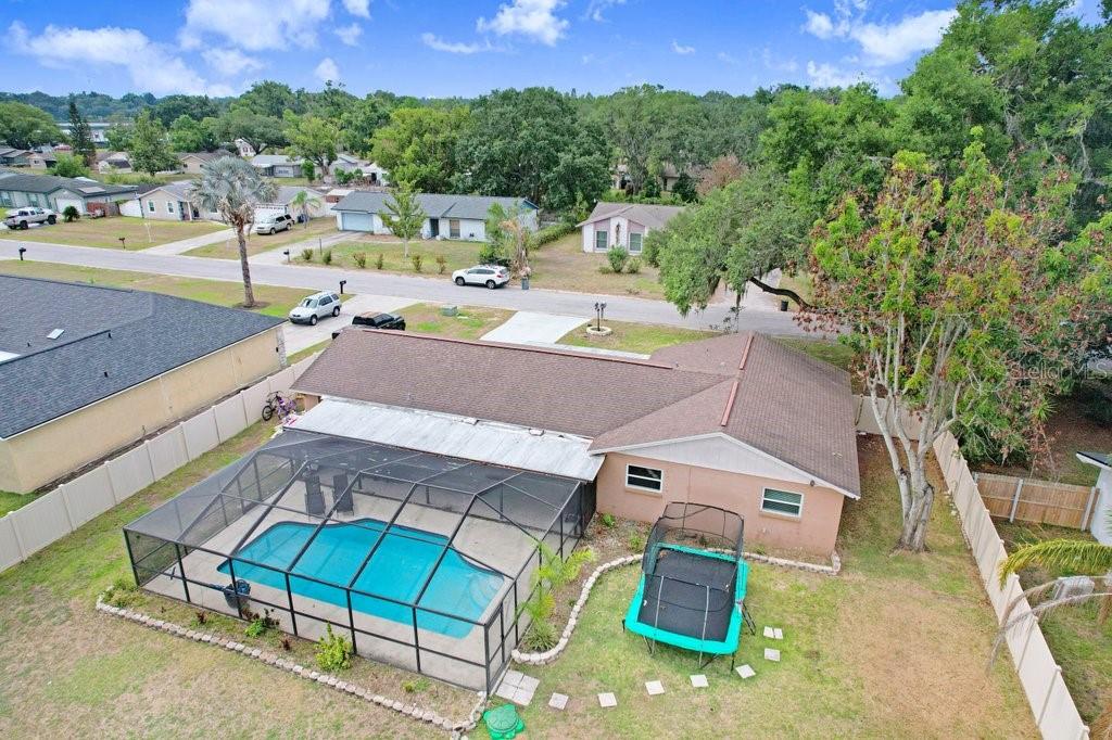 1204 LADY GUINEVERE DR, VALRICO, FL, 33594