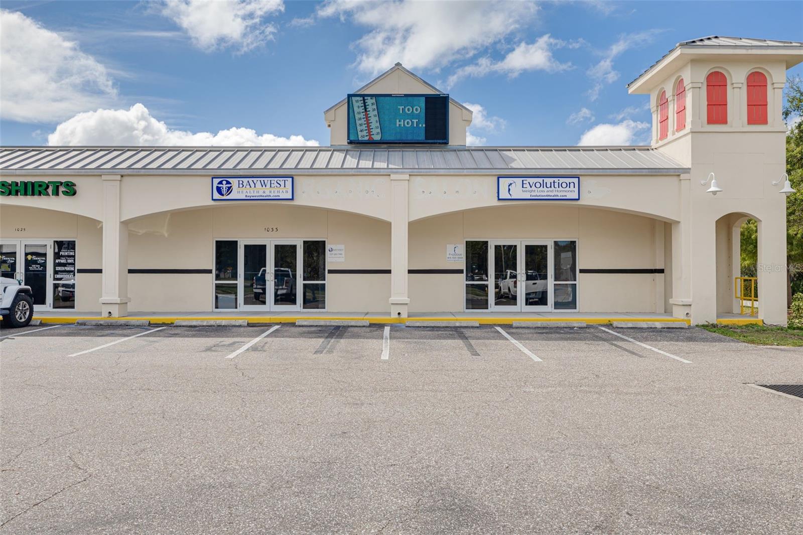 1033 W BAY DR, LARGO, FL, 33770