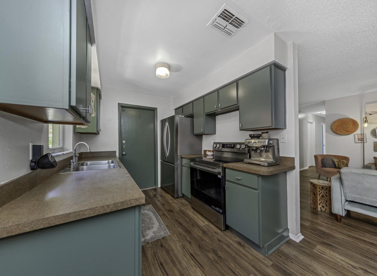 416 N WASHINGTON AVE, CLEARWATER, FL, 33755
